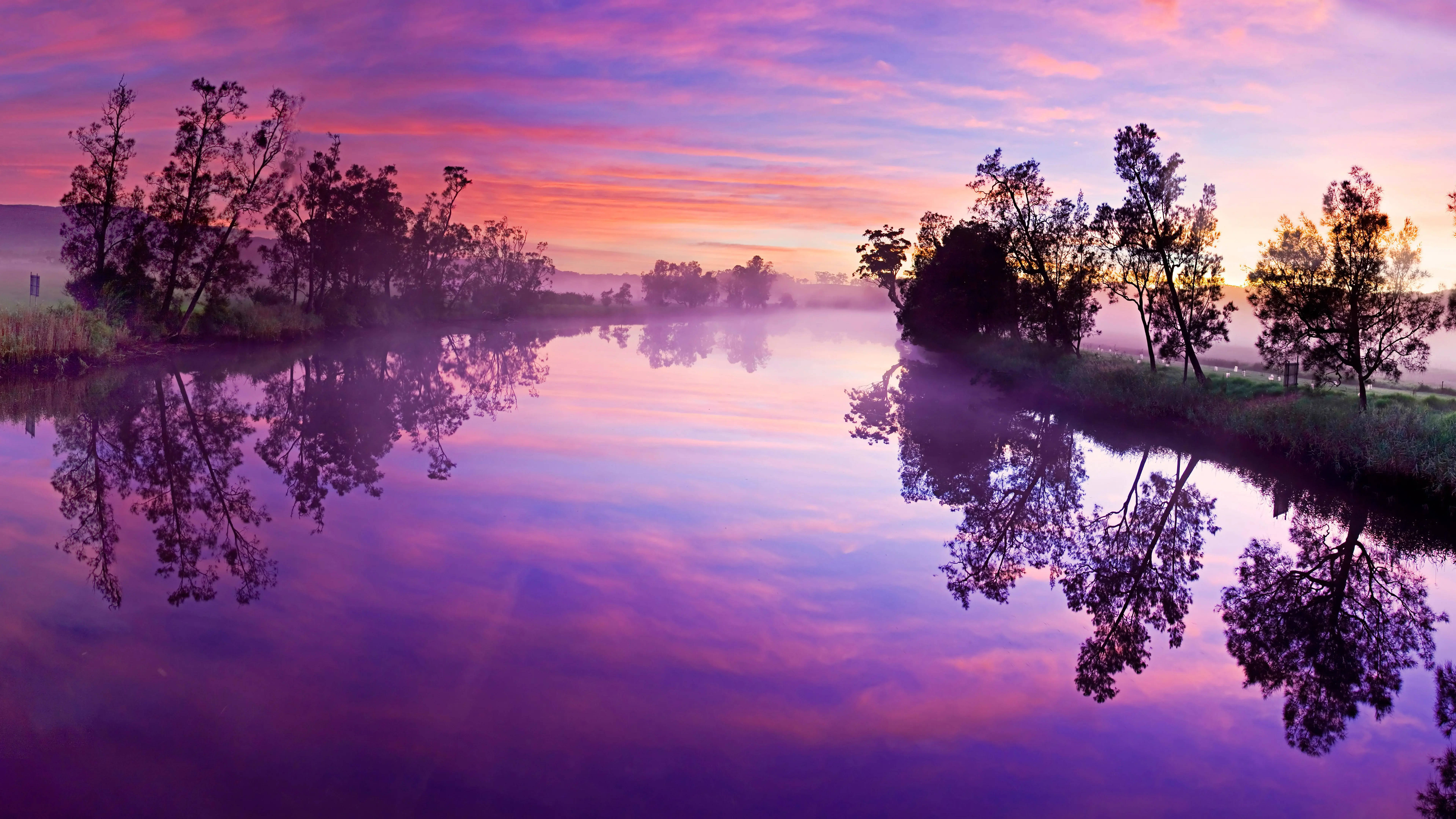 8K Ultra HD คลองธรรมชาติสีม่วง วอลเปเปอร์