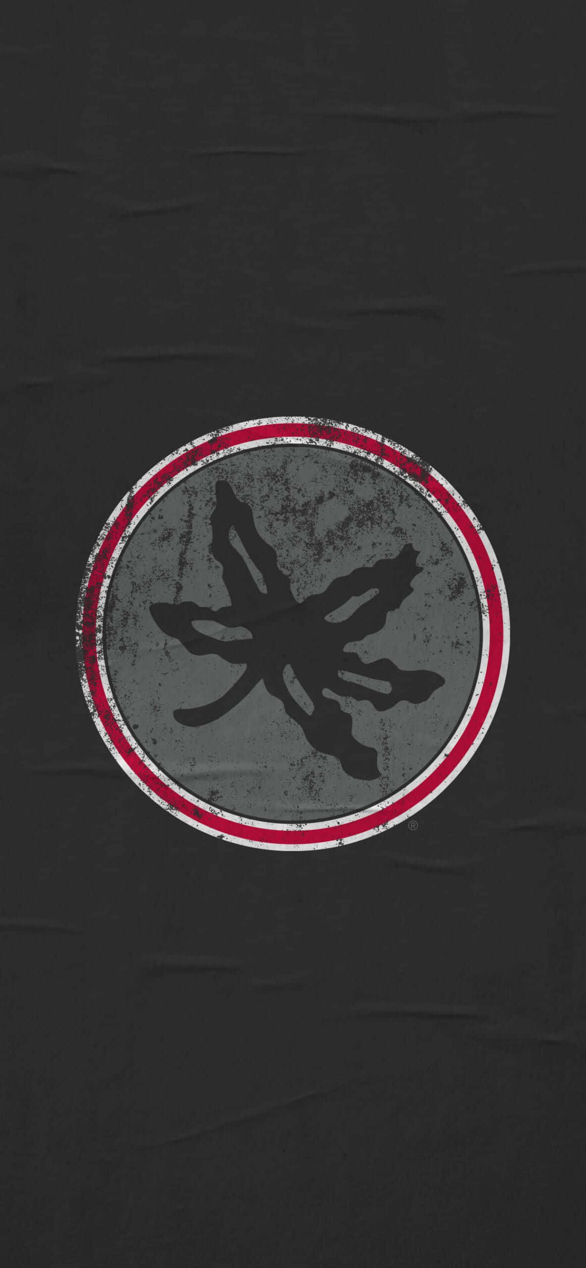 a black shirt with a red and white logo วอลเปเปอร์