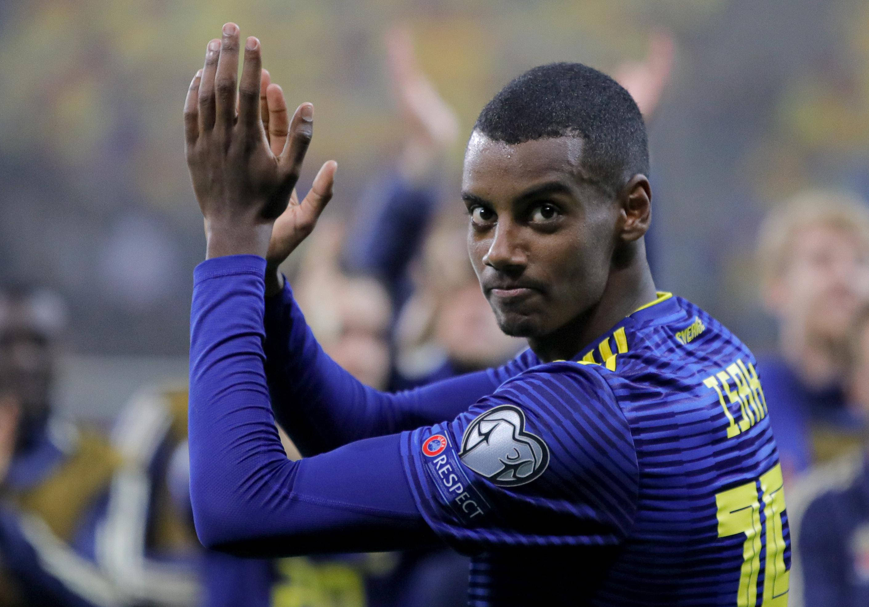 Alexander Isak ปรบมือใกล้ชิด วอลเปเปอร์