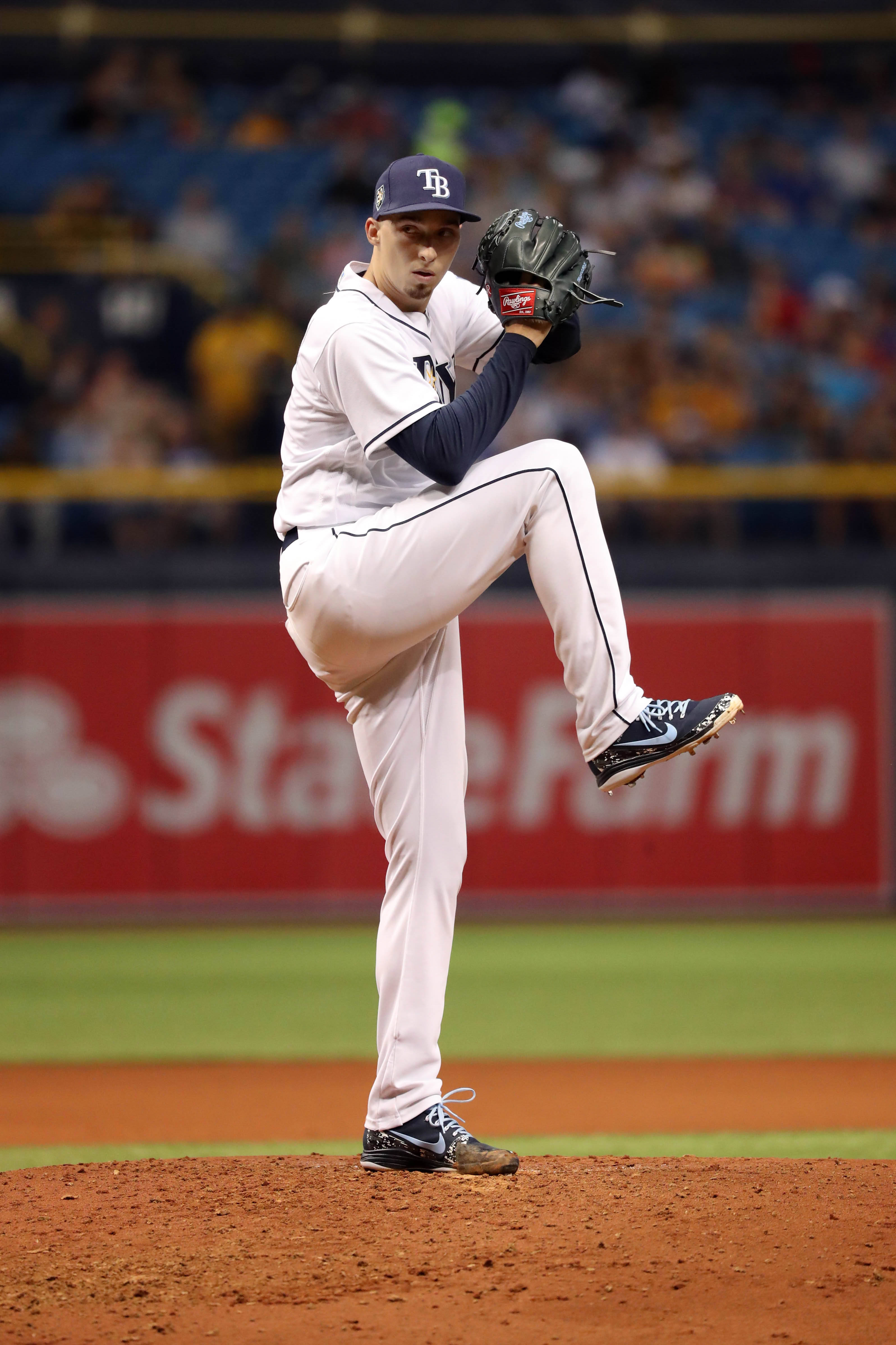 Blake Snell ยกขา วอลเปเปอร์