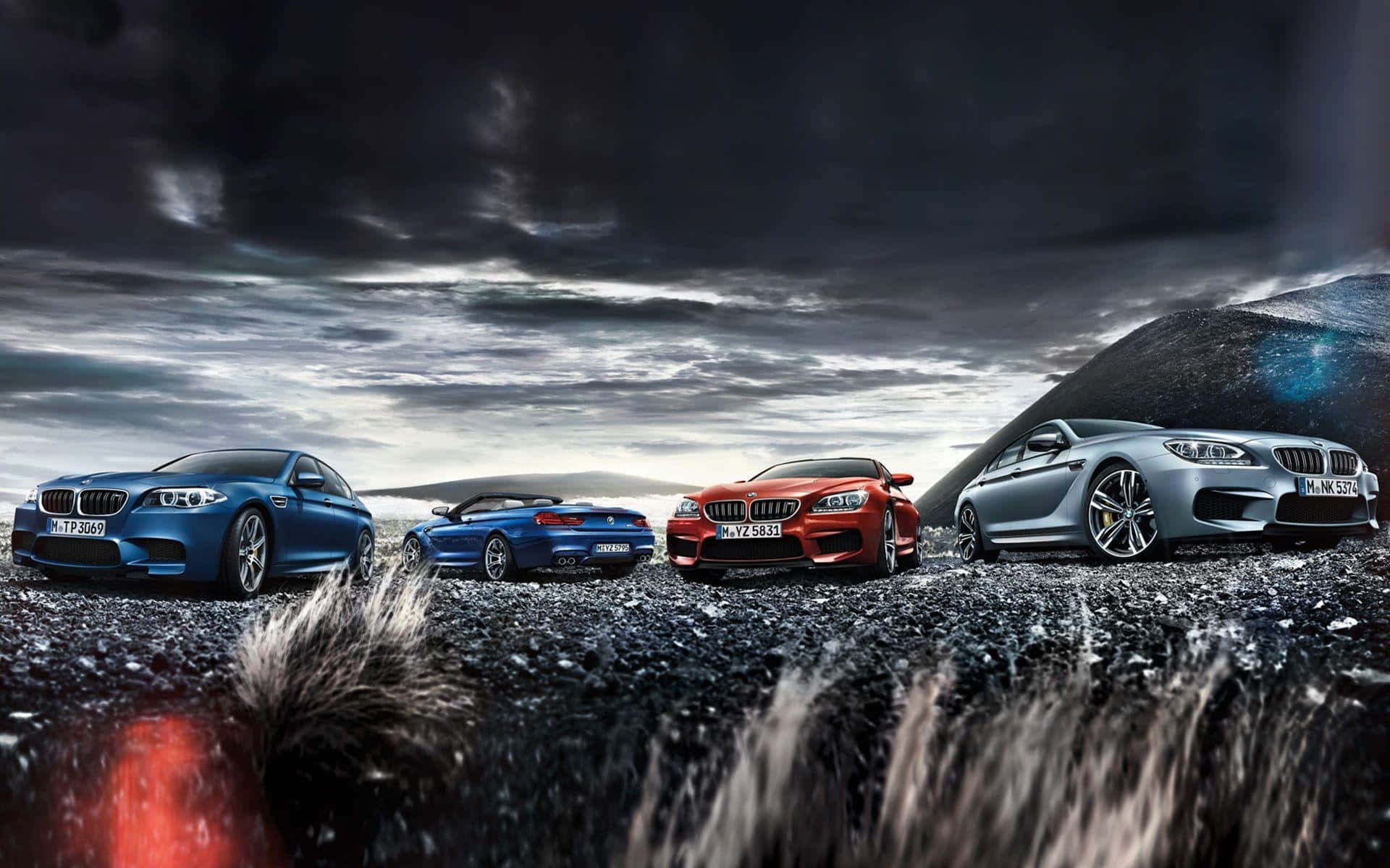 พื้นหลัง BMW M Series 720p หลากสีสัน วอลเปเปอร์