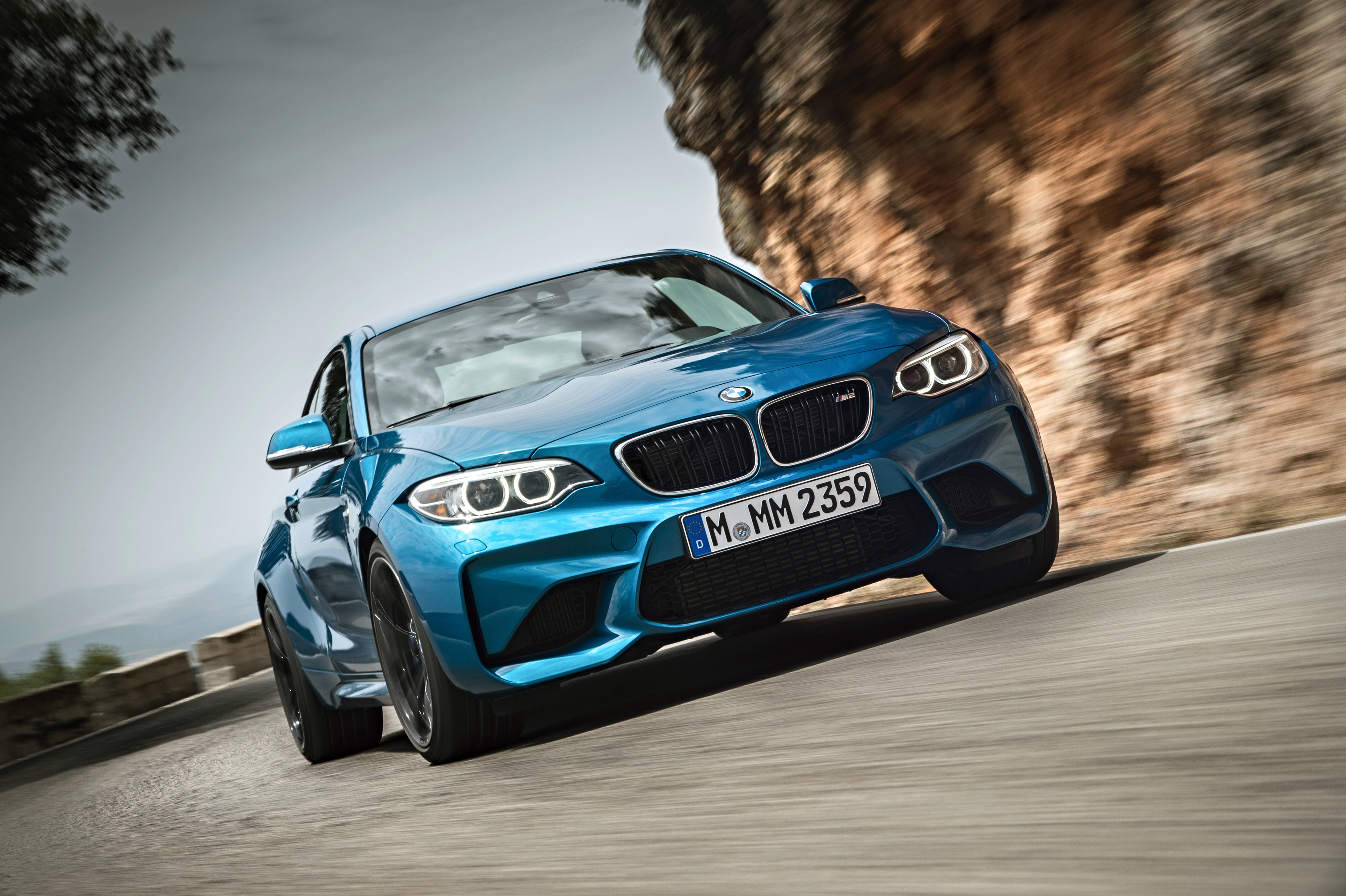 ทะยานไปกับ BMW M2 วอลเปเปอร์