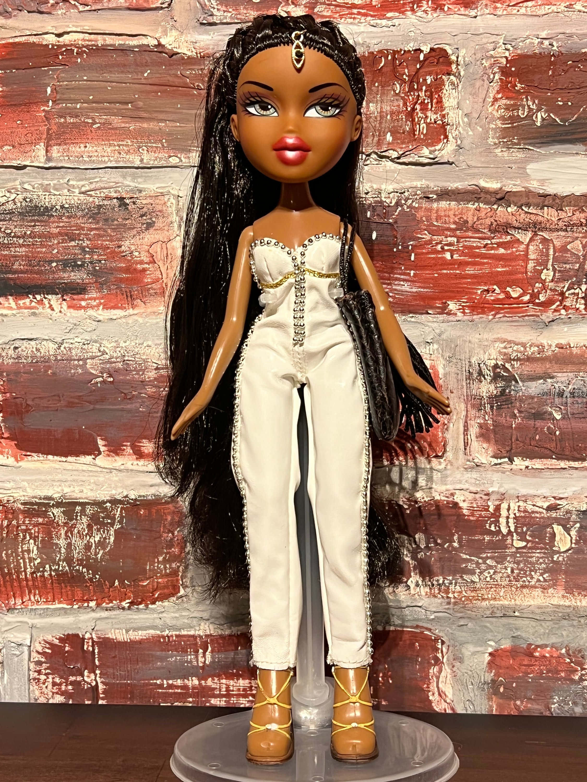 สื่อสารอย่างมีสไตล์และแสดงออกถึงความเป็นเอกลักษณ์ของคุณด้วย Bratz Aesthetics! วอลเปเปอร์