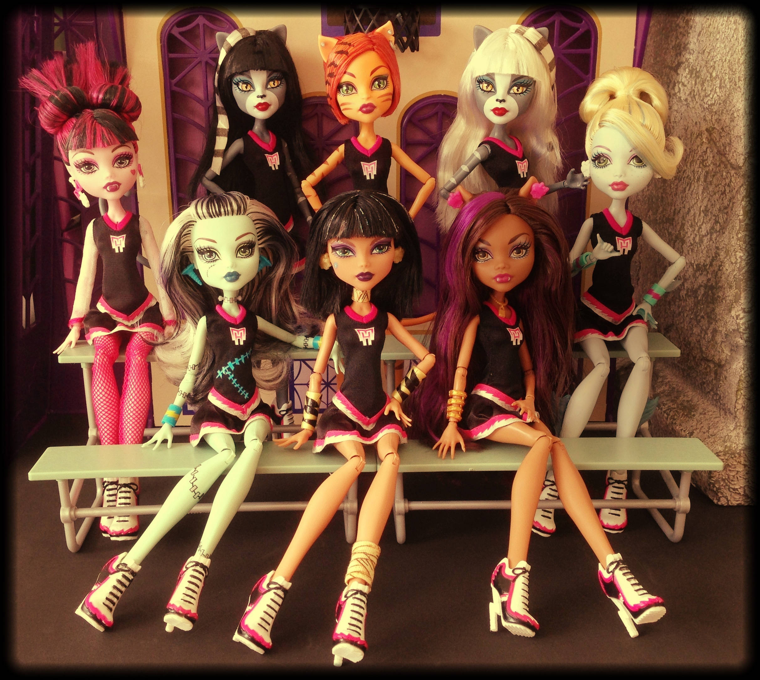 สาวแมวสไตล์ Bratz วอลเปเปอร์
