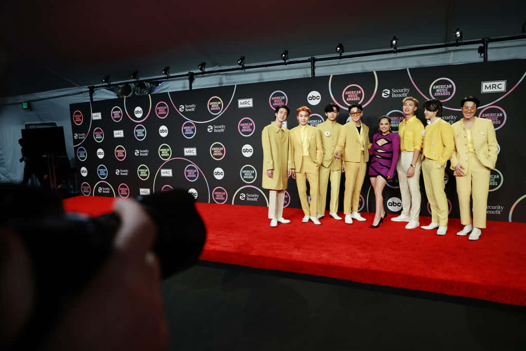 ภาพพรมแดง BTS วอลเปเปอร์