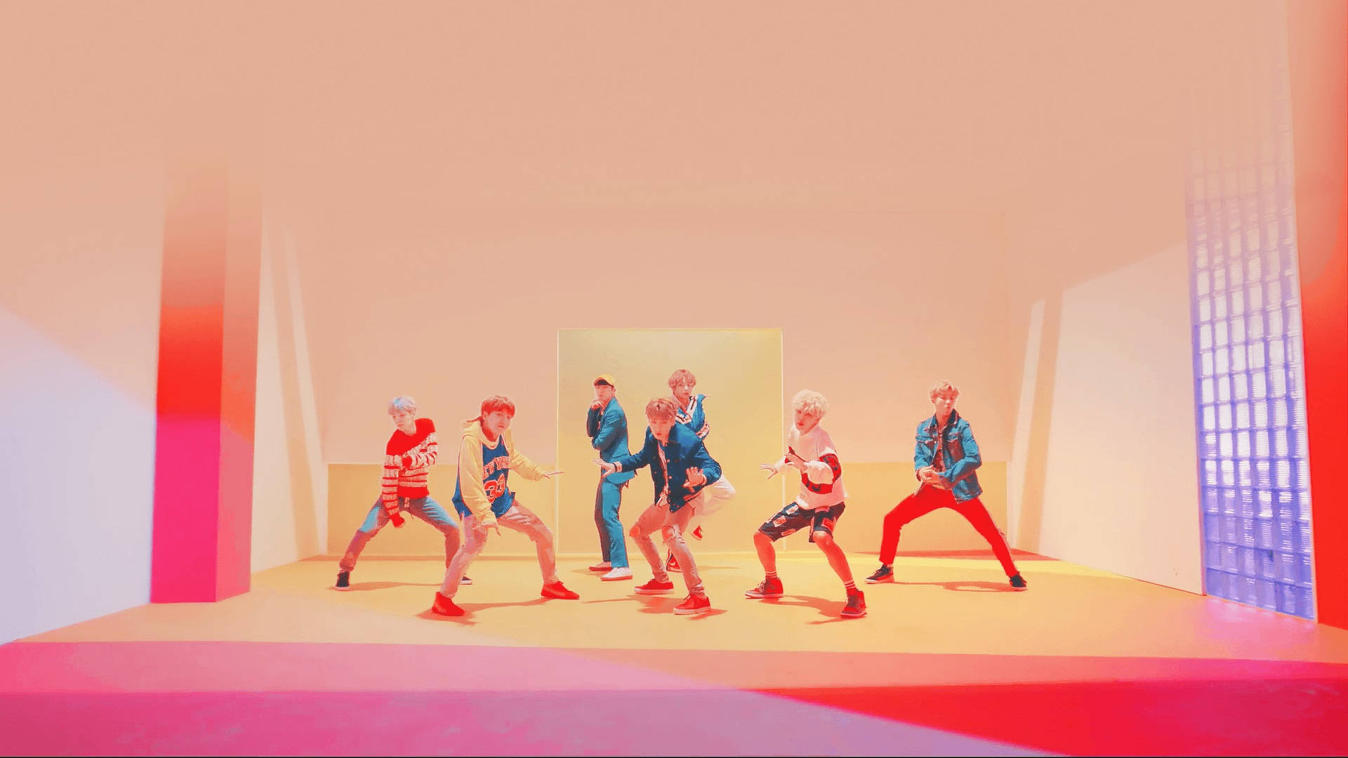 วอลเปเปอร์ห้องสีชมพู BTS สำหรับเดสก์ท็อป วอลเปเปอร์