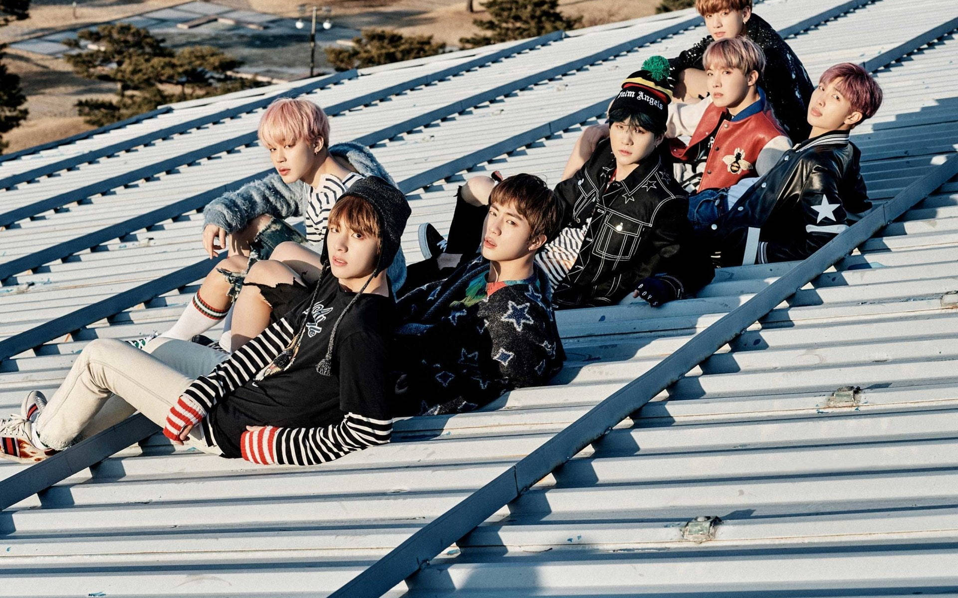 ภาพกลุ่ม BTS วันฤดูใบไม้ผลิ วอลเปเปอร์