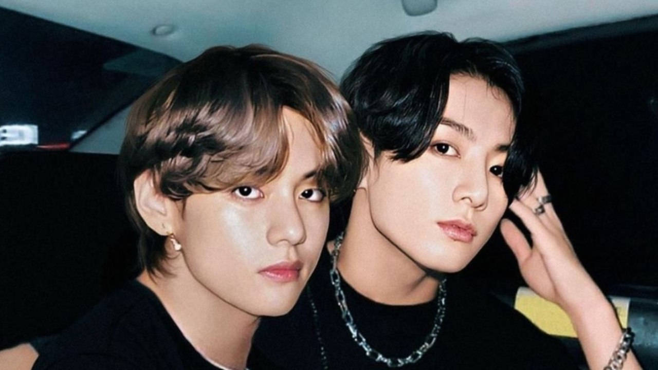 BTS V จองกุกในรถ วอลเปเปอร์