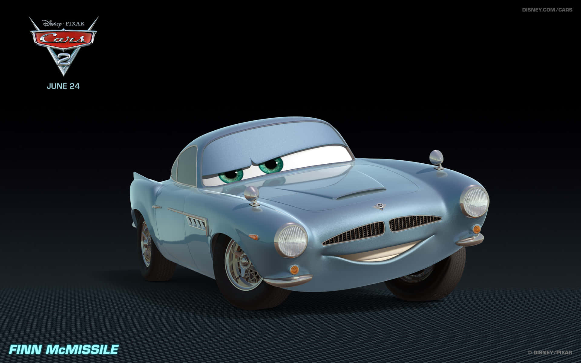 ไลท์นิง แม็คควีนแข่งกับฟรานเชสโก เบอร์นูลลีใน Cars 2 วอลเปเปอร์