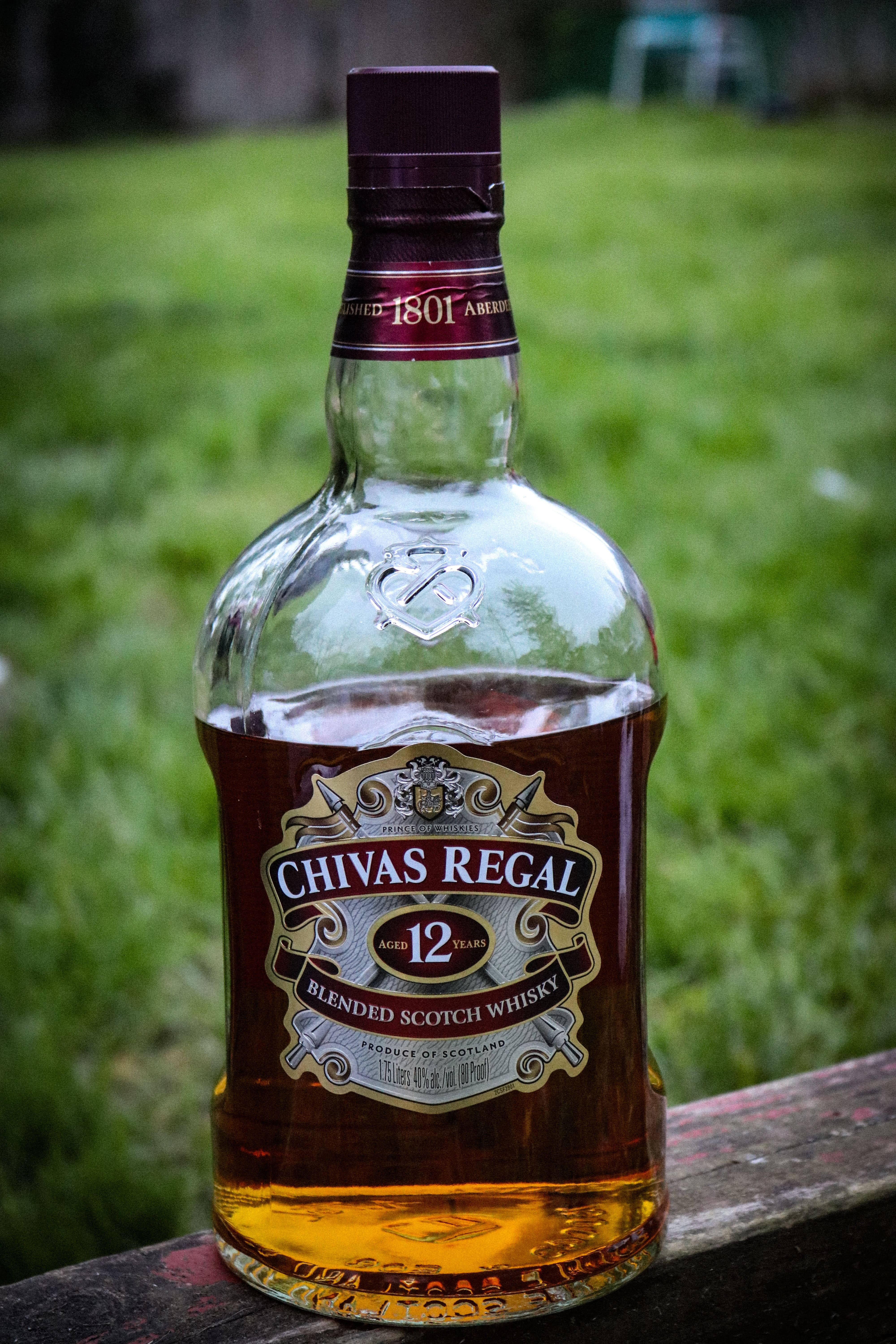 การเพลิดเพลินกลางแจ้งสุดพิเศษกับวิสกี้ Chivas Regal วอลเปเปอร์