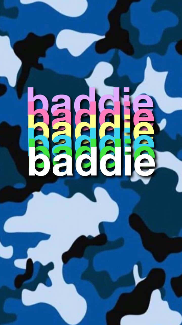 Colorful Baddie iPhone พื้นหลังสีน้ำเงินลายพรางทหาร วอลเปเปอร์