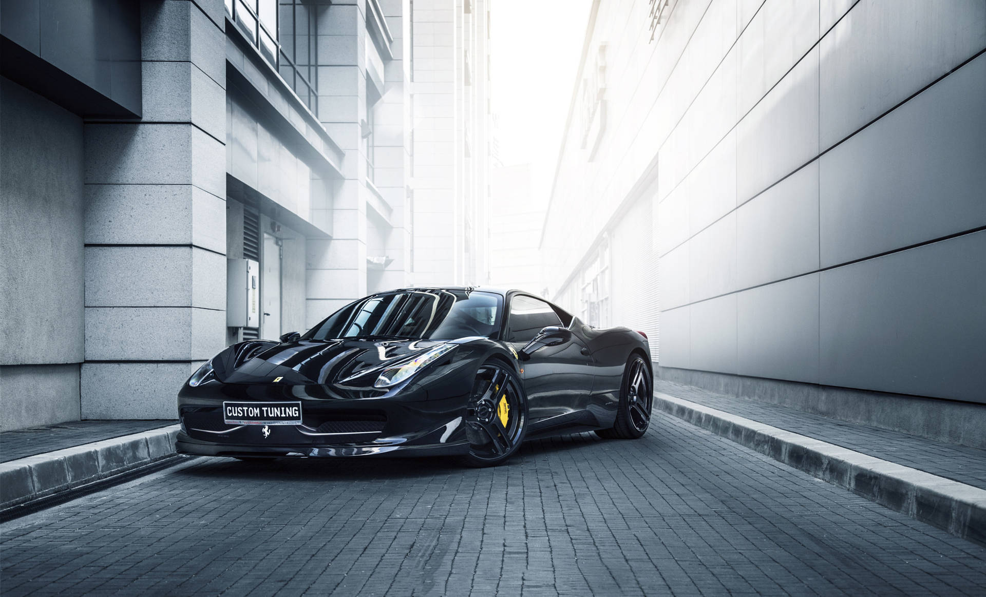 วอลเปเปอร์ Ferrari 458 Italia ดัดแปลงโดย Novitec สีเทาสว่าง — Ferrari วอลเปเปอร์