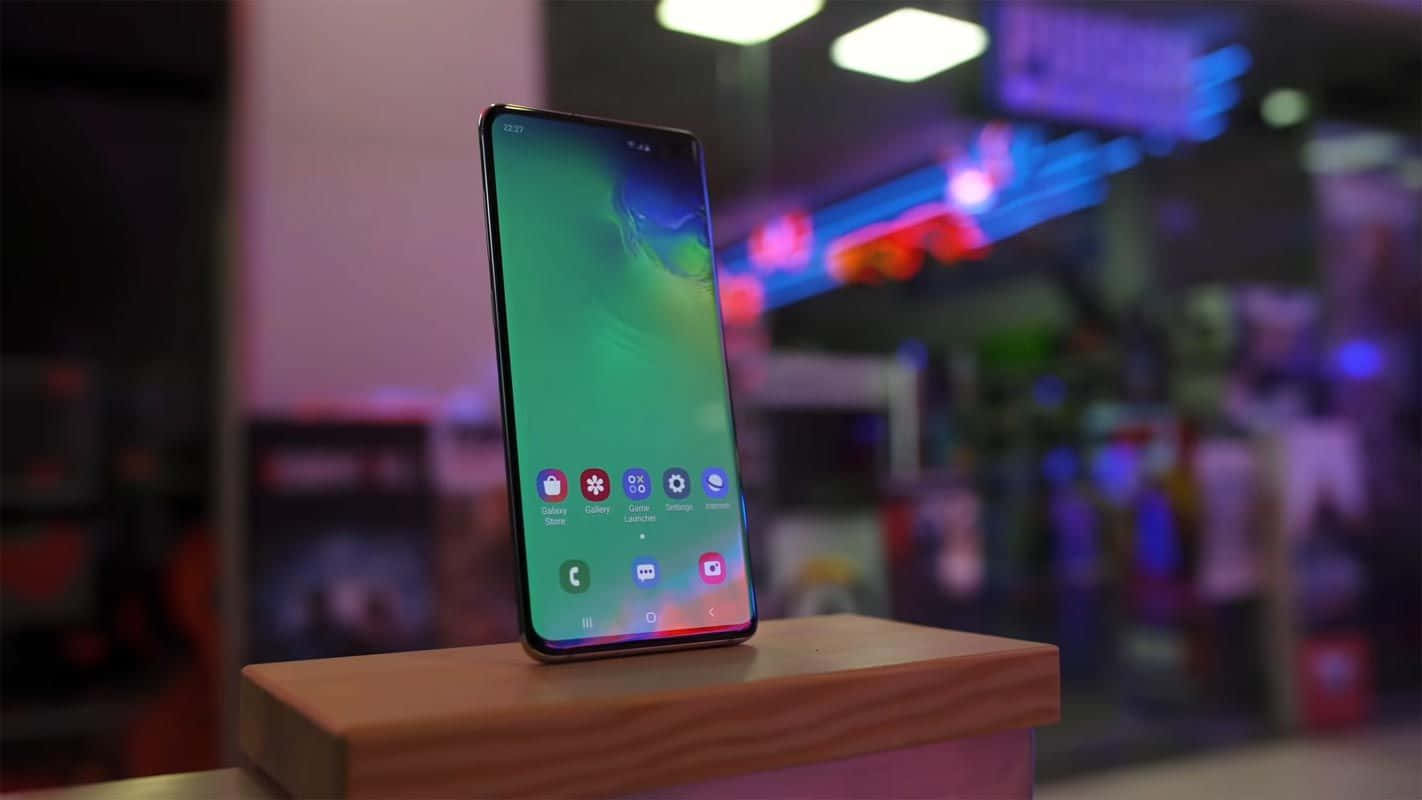 สัมผัสพลังและการออกแบบที่เหนือชั้นกับ Galaxy S10 ใหม่ วอลเปเปอร์
