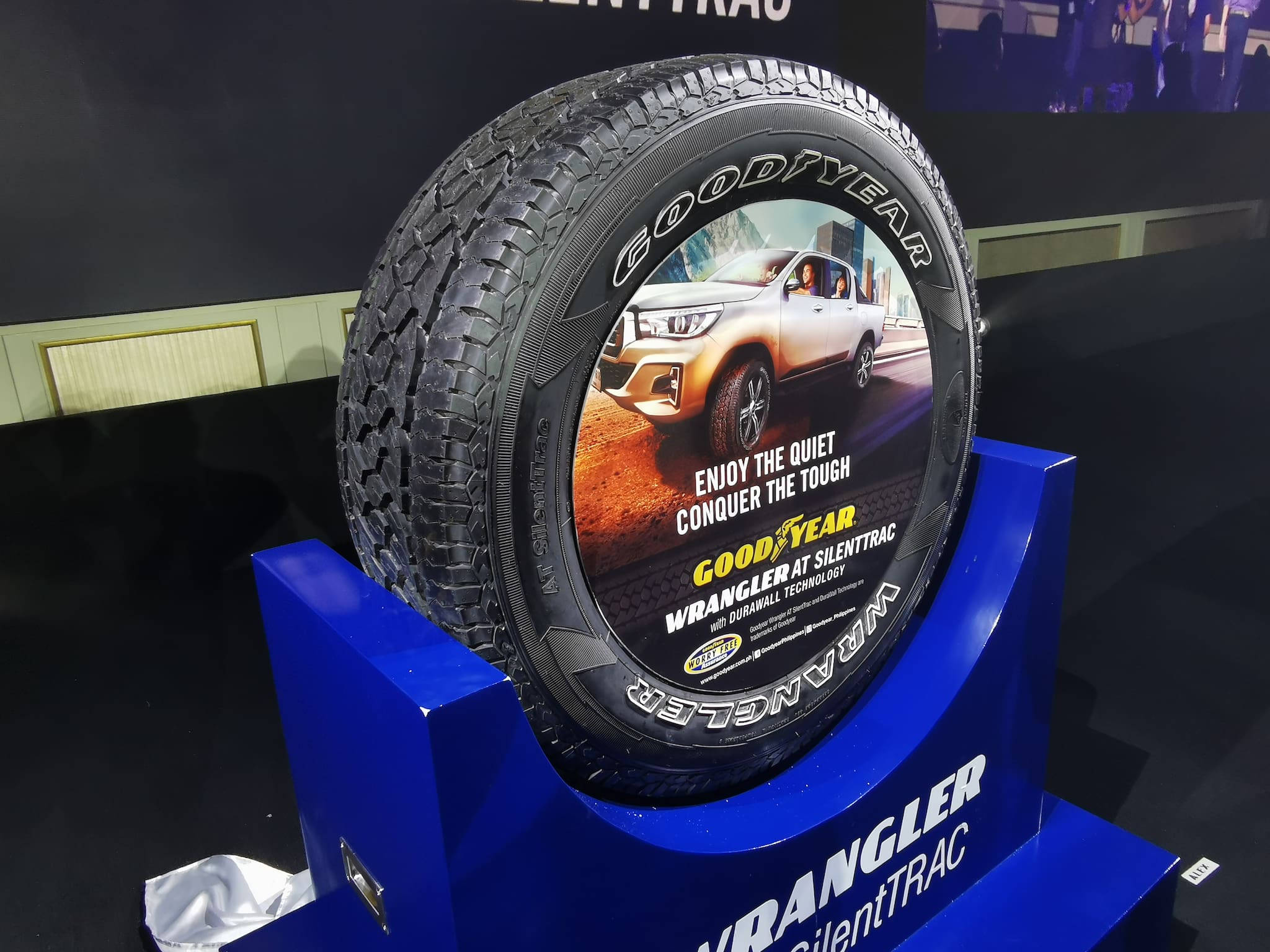 การจัดแสดง Goodyear Wrangler วอลเปเปอร์