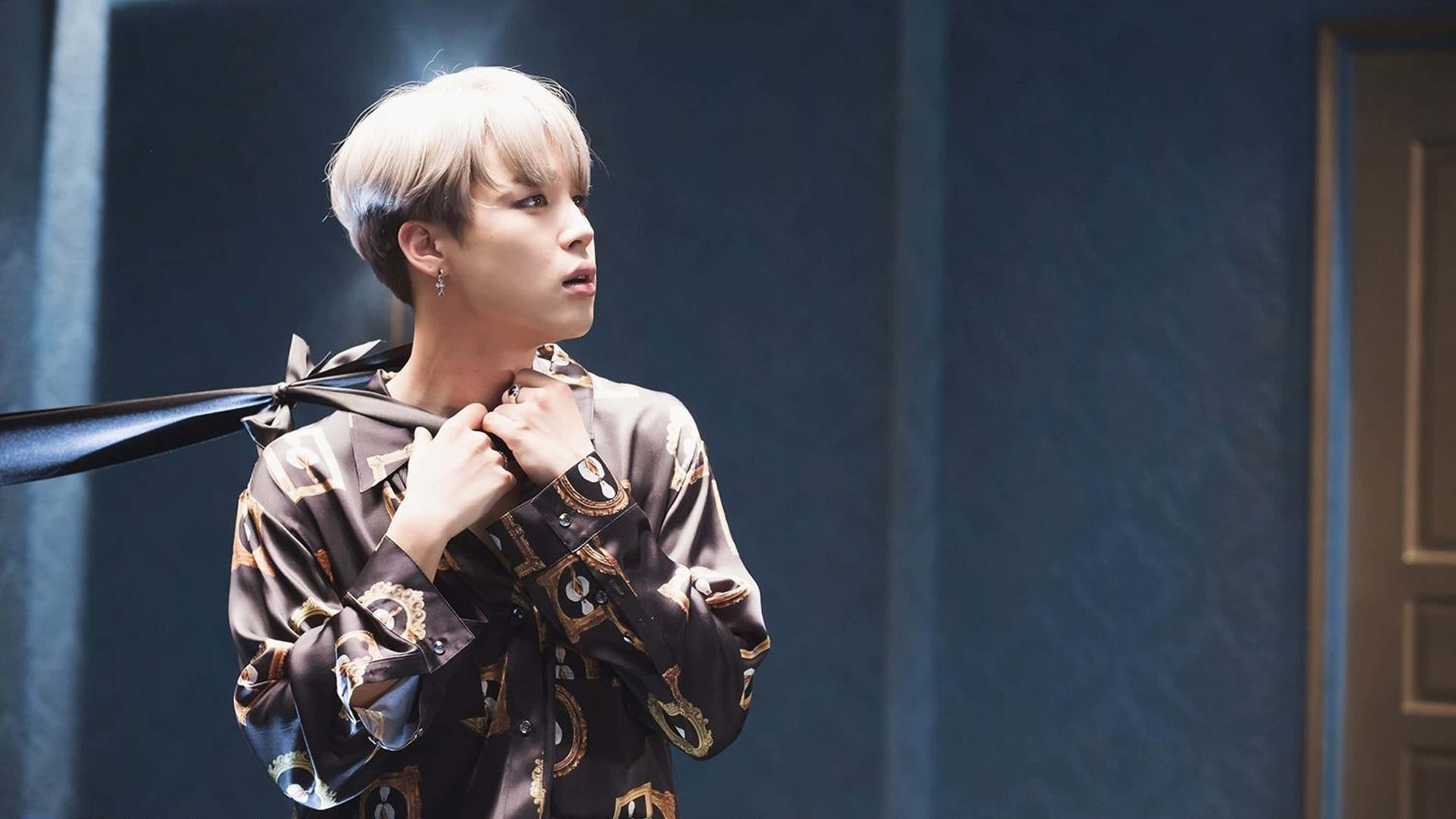 จีมิน HD ใน MV Blood Sweat And Tears วอลเปเปอร์