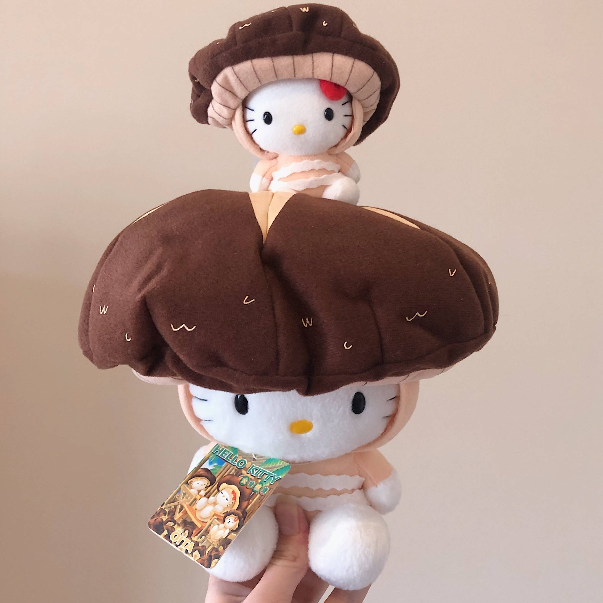 รูปโปรไฟล์ Hello Kitty ตุ๊กตาเห็ดน่ารัก วอลเปเปอร์
