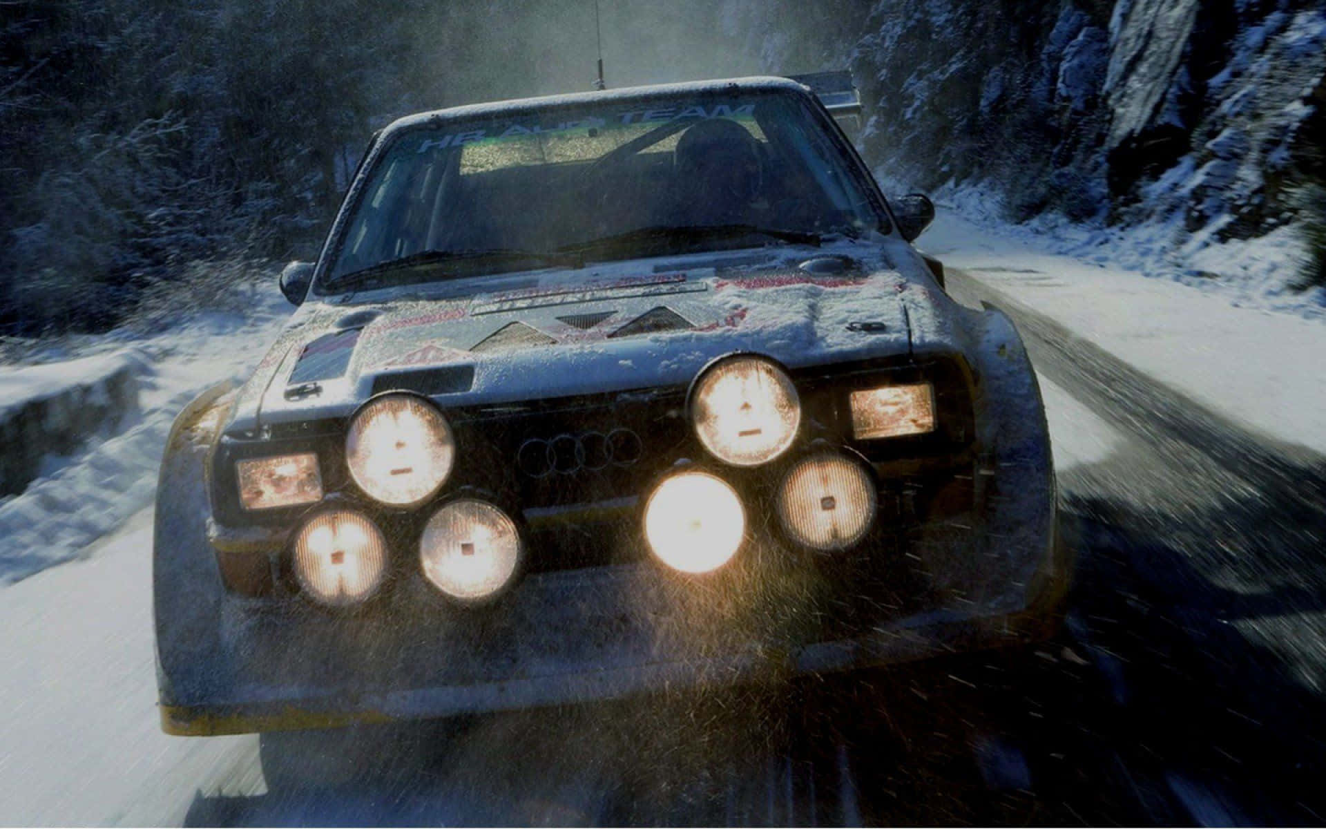 การแข่งขัน Ice Racing ที่เข้มข้นบนทะเลสาบน้ำแข็ง วอลเปเปอร์