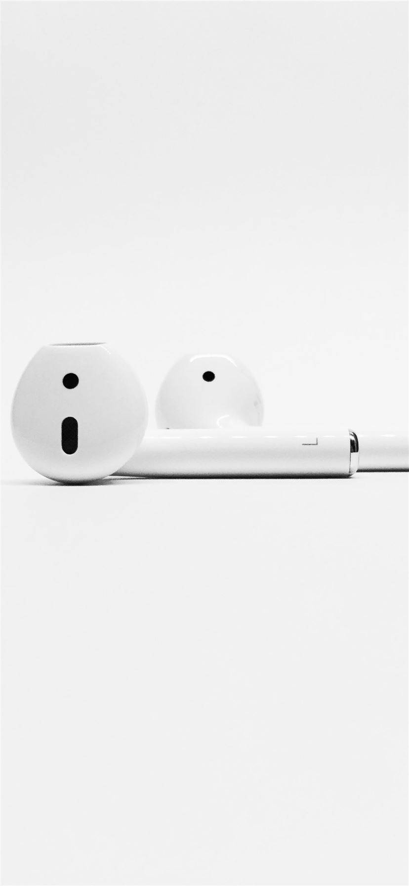 iPhone AirPods สีขาว วอลเปเปอร์