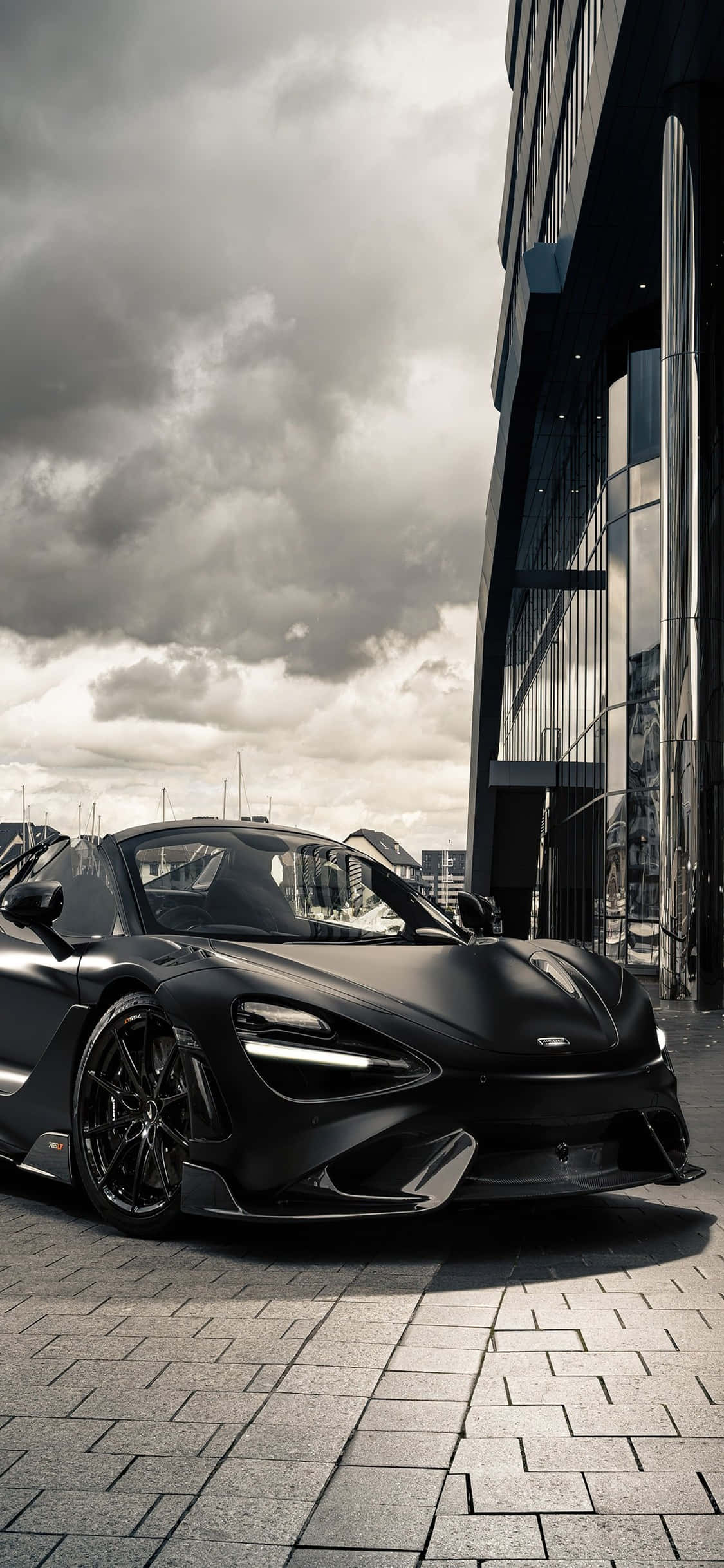 iPhone X McLaren 720s พื้นหลังขาวดำ วอลเปเปอร์