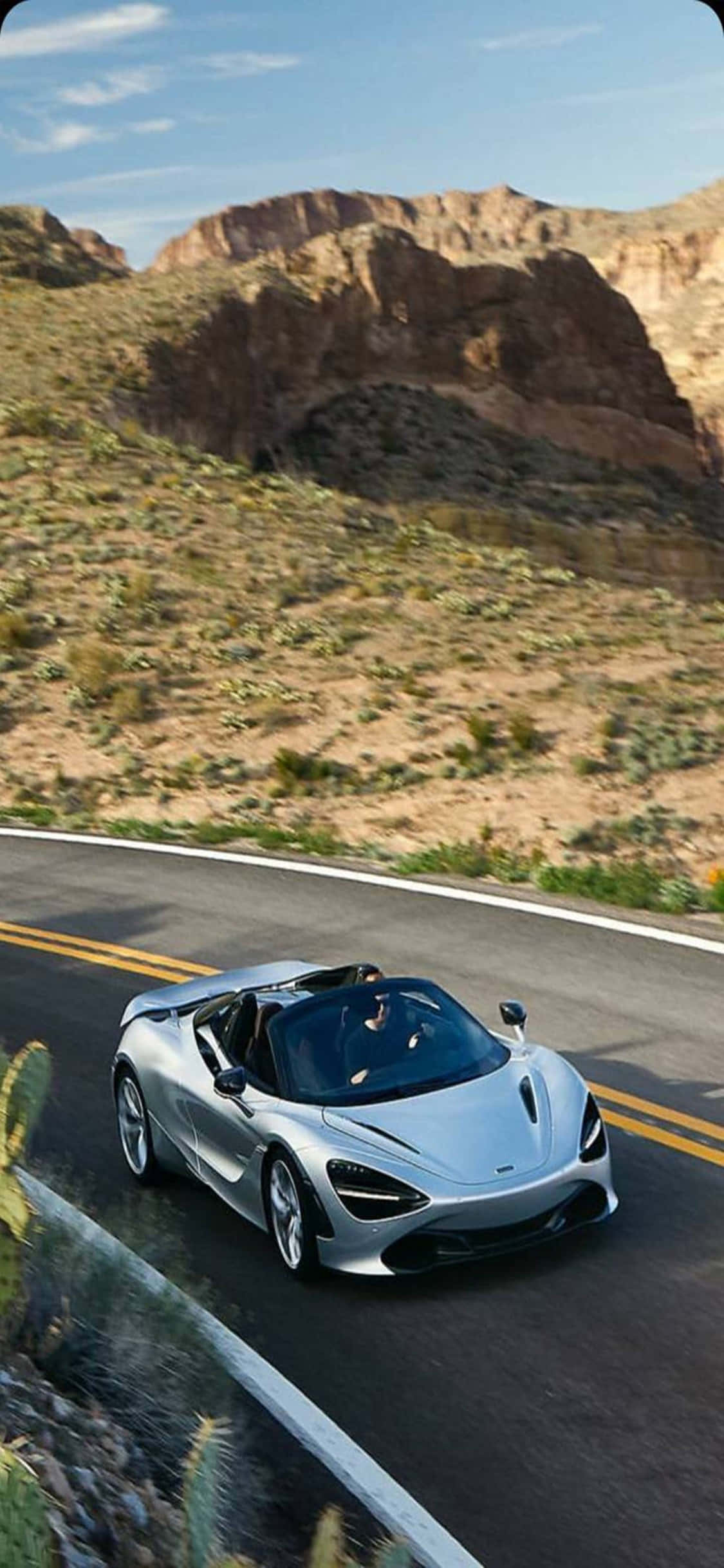 iPhone X McLaren 720s Spider ทะเลทรายพื้นหลัง วอลเปเปอร์