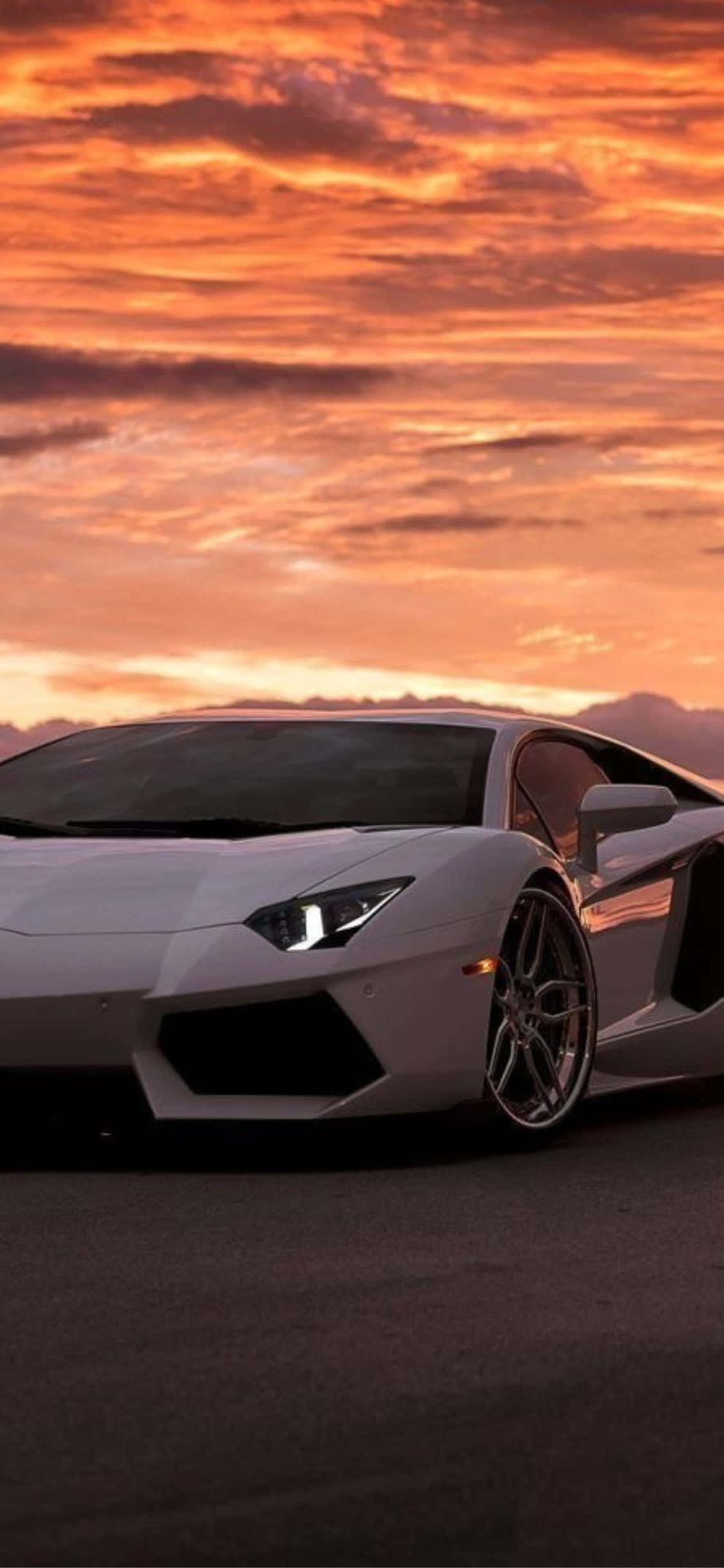 การแข่งรถสุดหรูกับ iPhone XS และ Bugatti วอลเปเปอร์