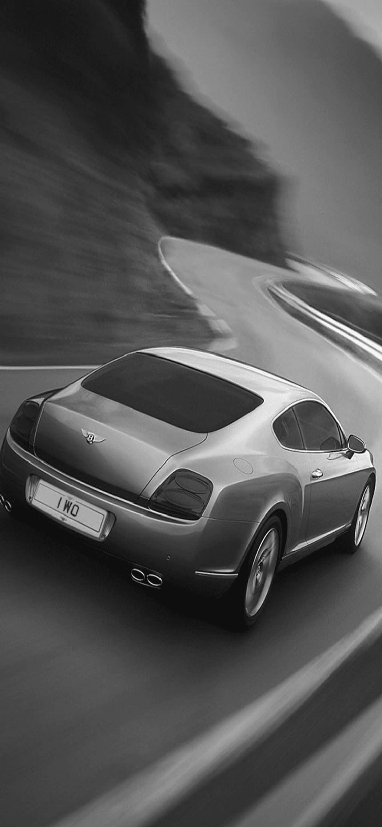 ก้าวขึ้นขับขี่และสัมผัสความหรูหราระดับสูงด้วย iPhone Xs Max Bentley วอลเปเปอร์