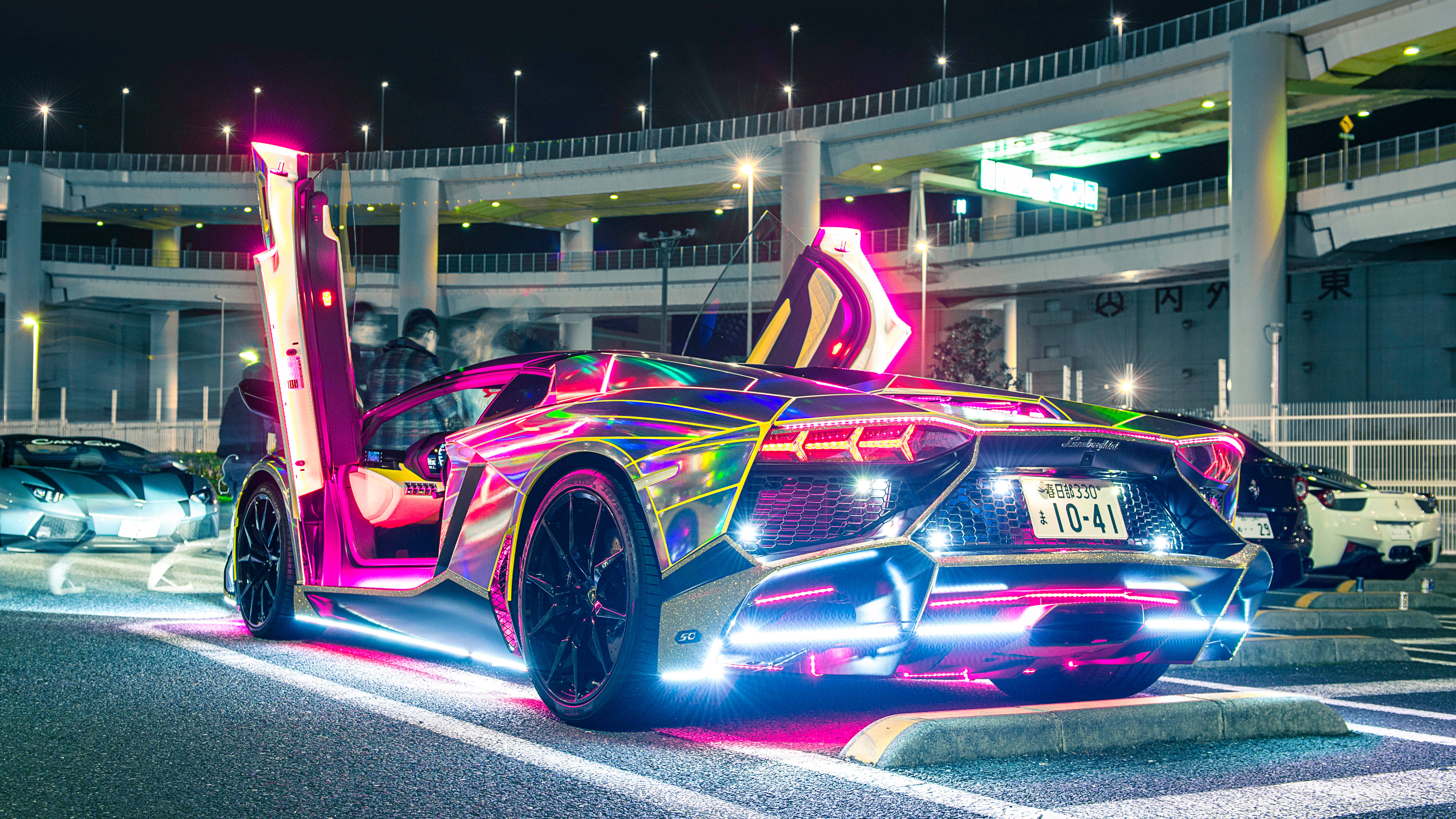 รถ JDM สุดหรูบนถนนโล่ง วอลเปเปอร์