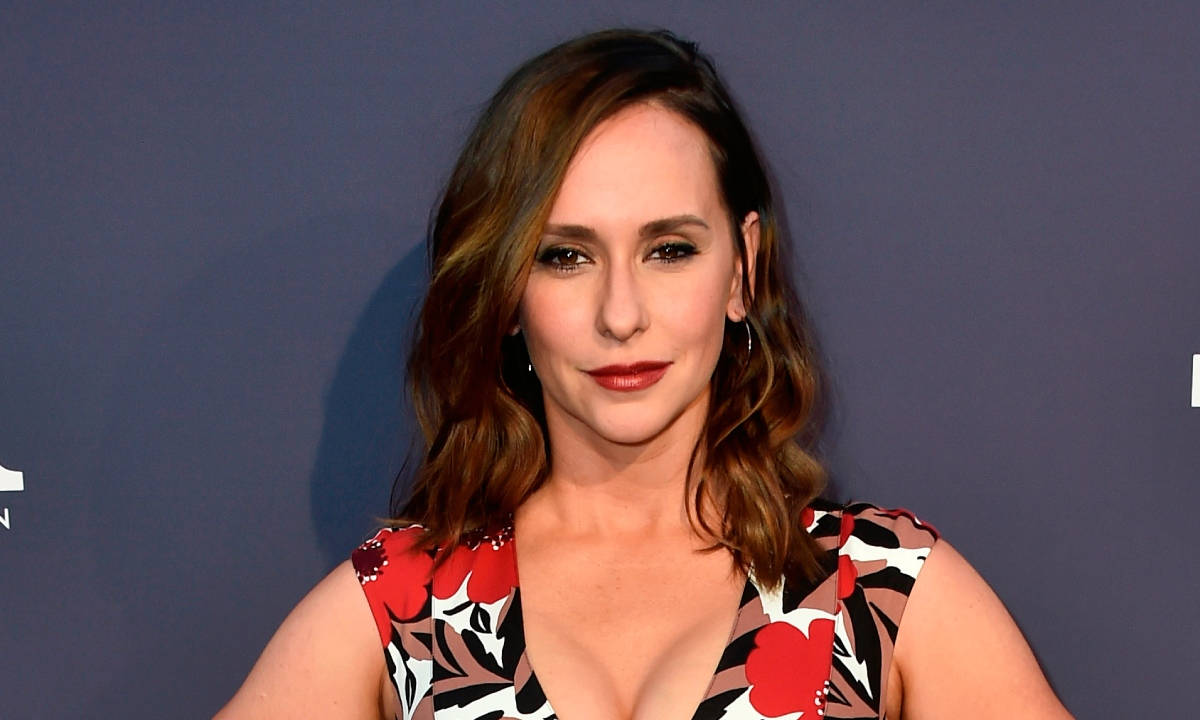 Jennifer Love Hewitt หน้าตาสวยสะกดตา วอลเปเปอร์