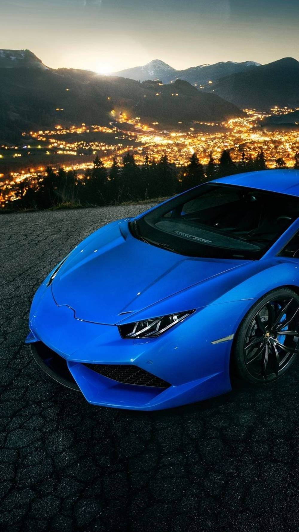 Lamborghini iPhone สีฟ้าสวยงามวิวเมือง วอลเปเปอร์
