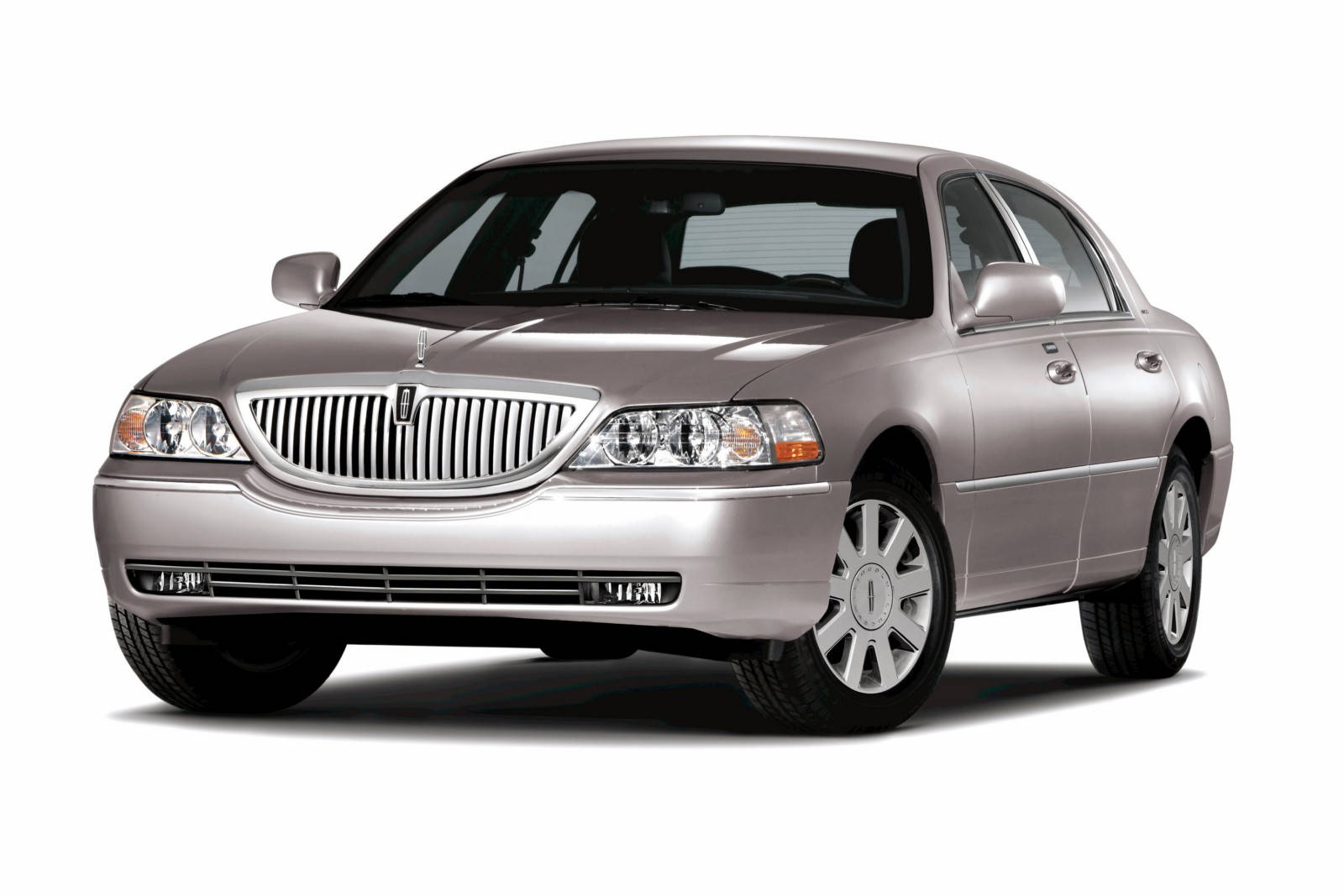 Lincoln Town Car รุ่นคลาสสิกปี 2007 วอลเปเปอร์
