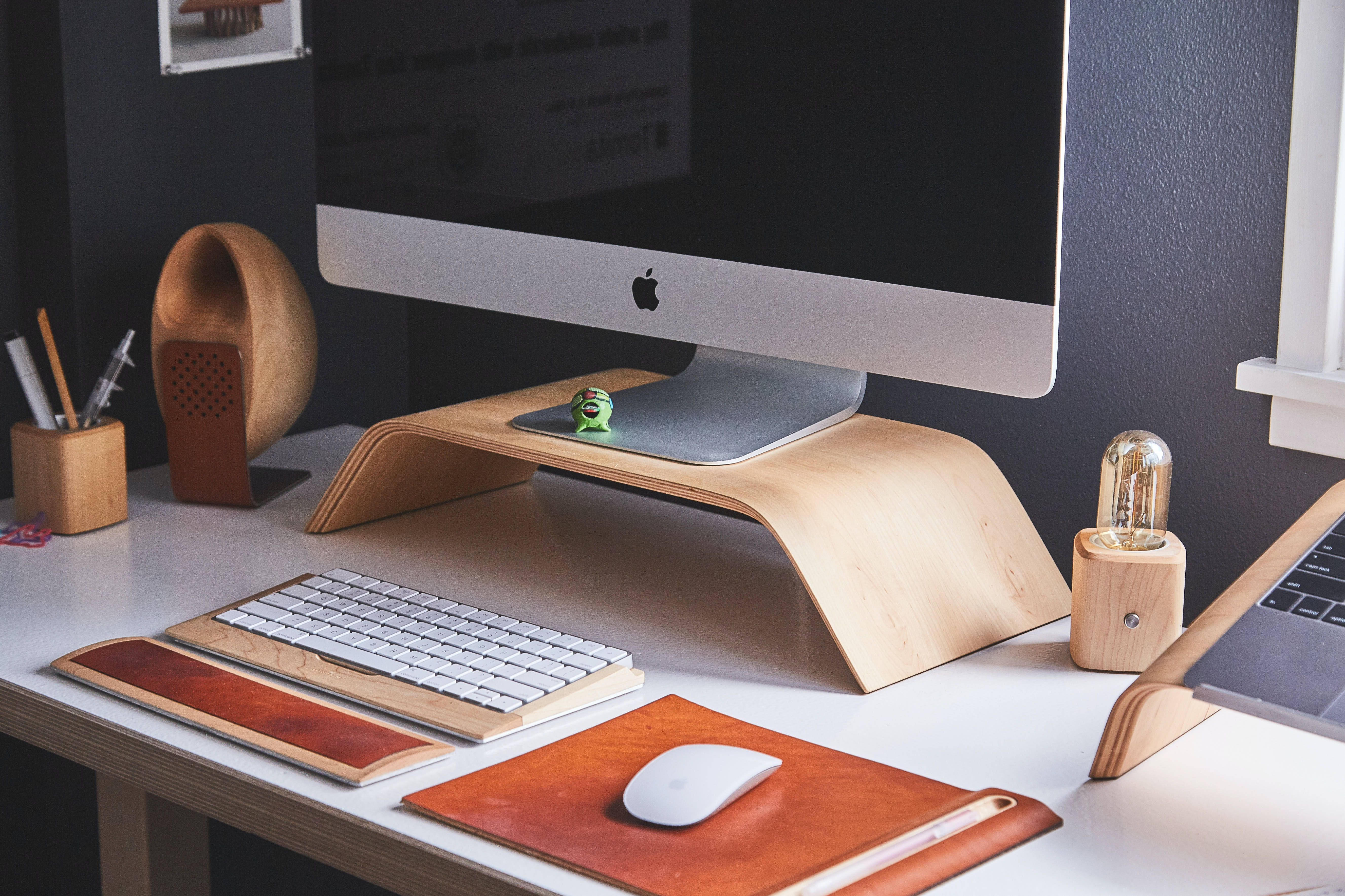 ความกลมกลืนแห่งสุนทรียะ - ชุด Mac พร้อมกลิ่นกาแฟ วอลเปเปอร์
