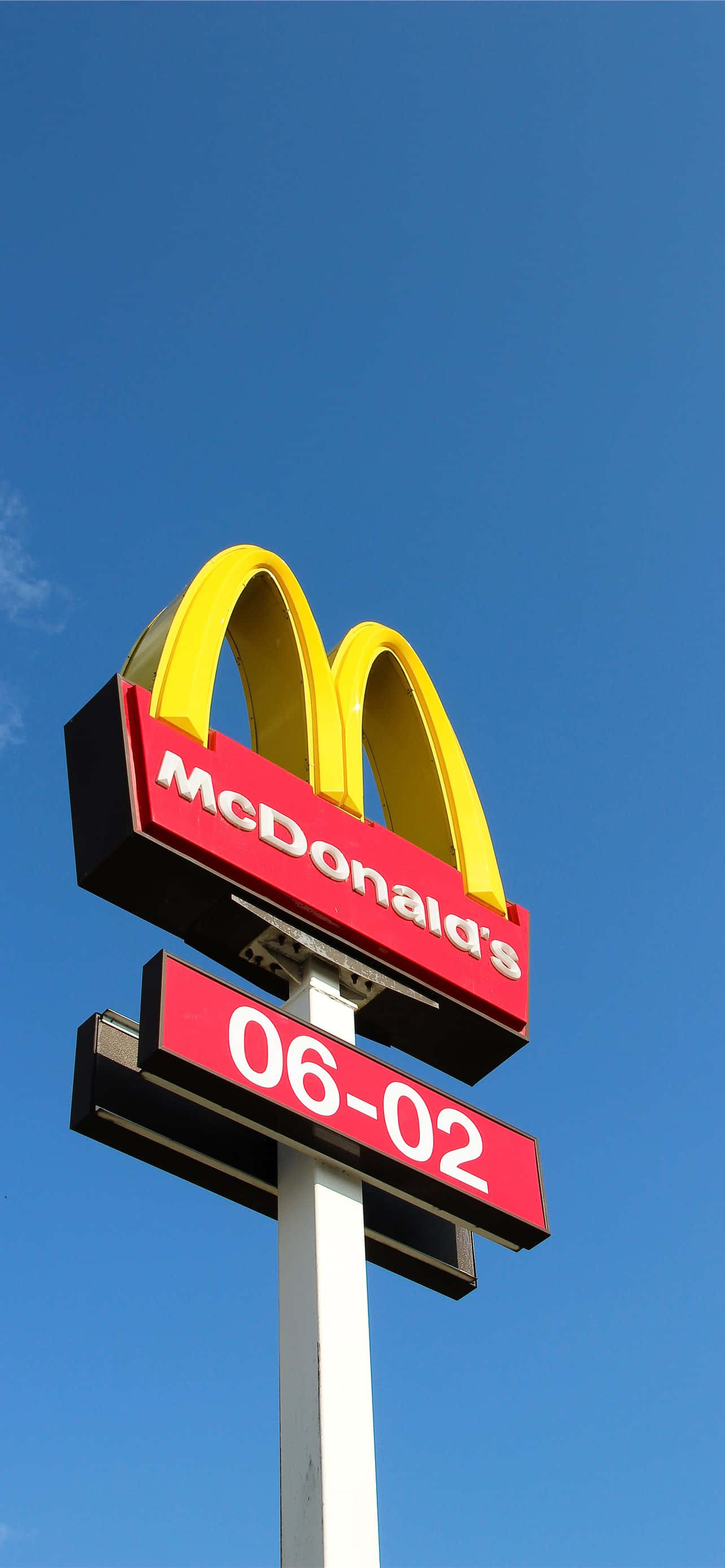 เพลิดเพลินกับ McDonald's สุดสวยและมื้อโปรดของคุณ วอลเปเปอร์