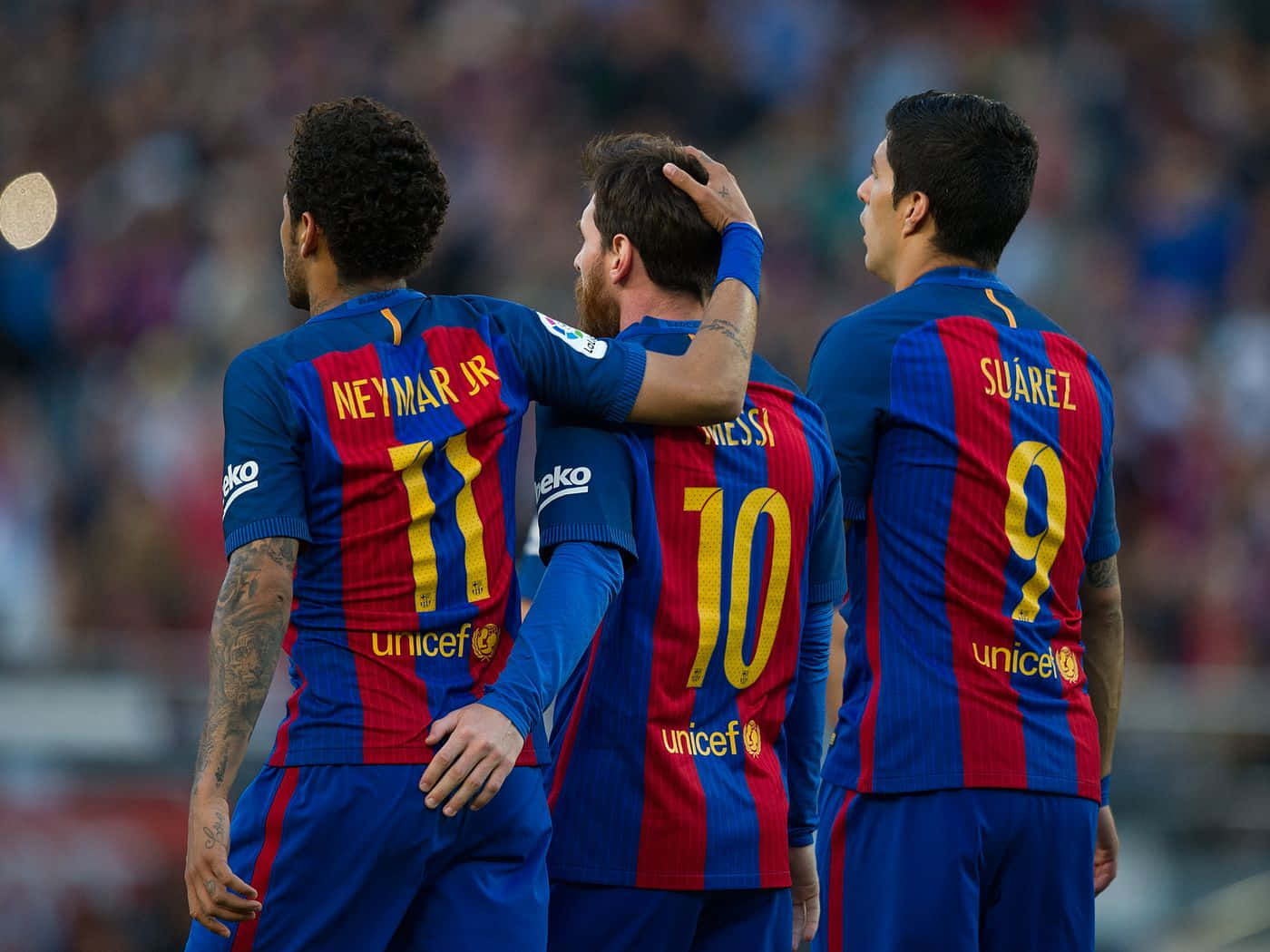MSN สามประสานกับเนย์มาร์ที่ตบหัวเมสซี วอลเปเปอร์