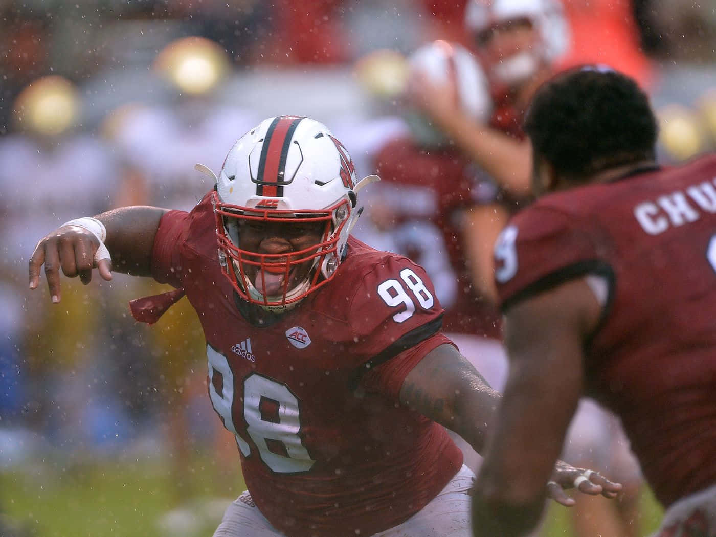 ภาพถ่ายนักกีฬา NC State Wolfpack BJ Hill และ Bradley Chubb ปี 2016 วอลเปเปอร์