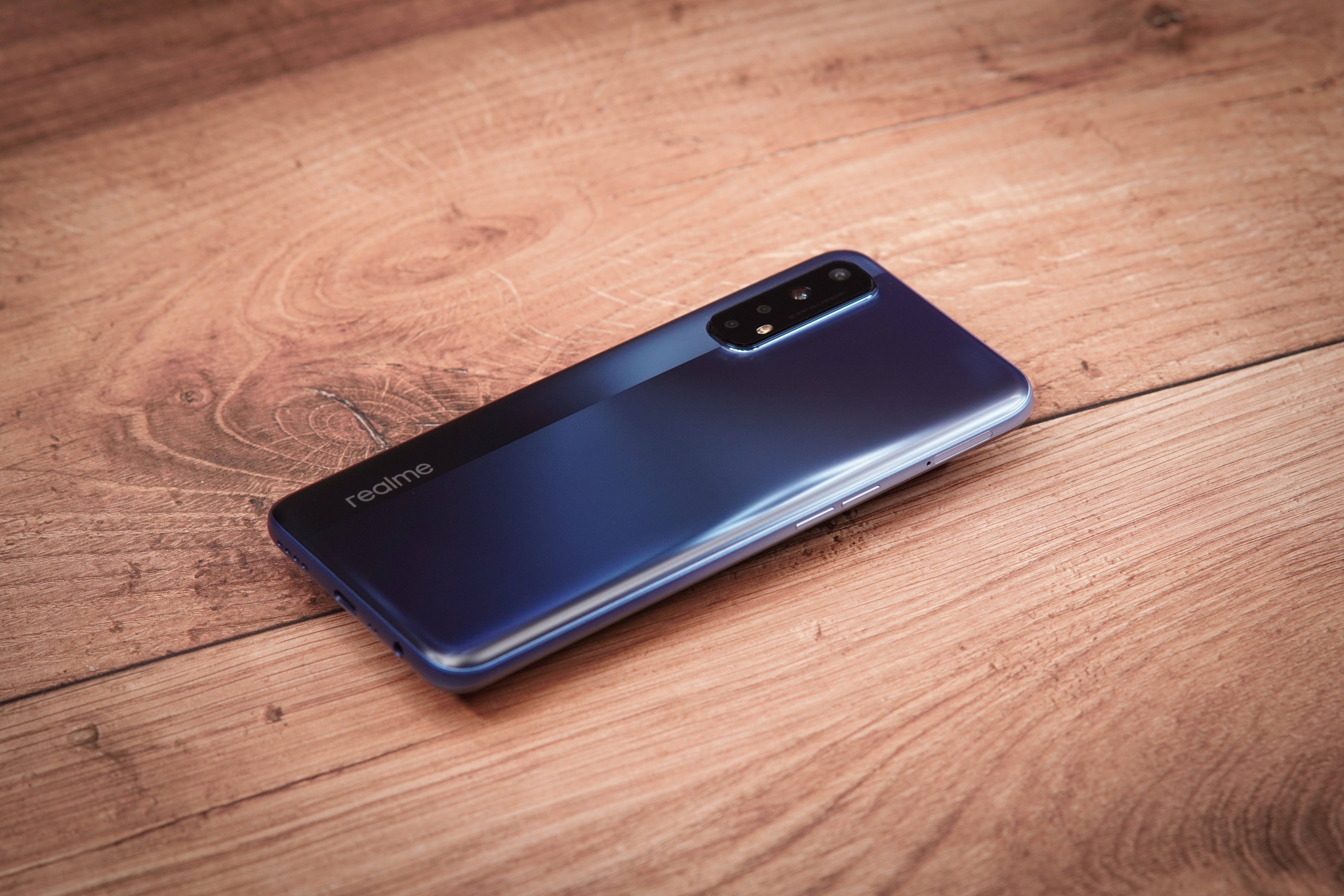 Realme 7 สีดำ วอลเปเปอร์