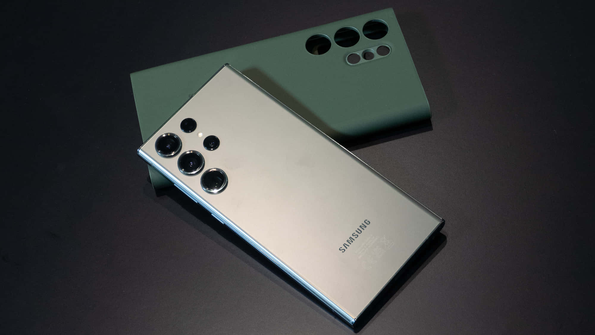 Samsung S23 Ultra สมาร์ทโฟนจัดแสดง วอลเปเปอร์