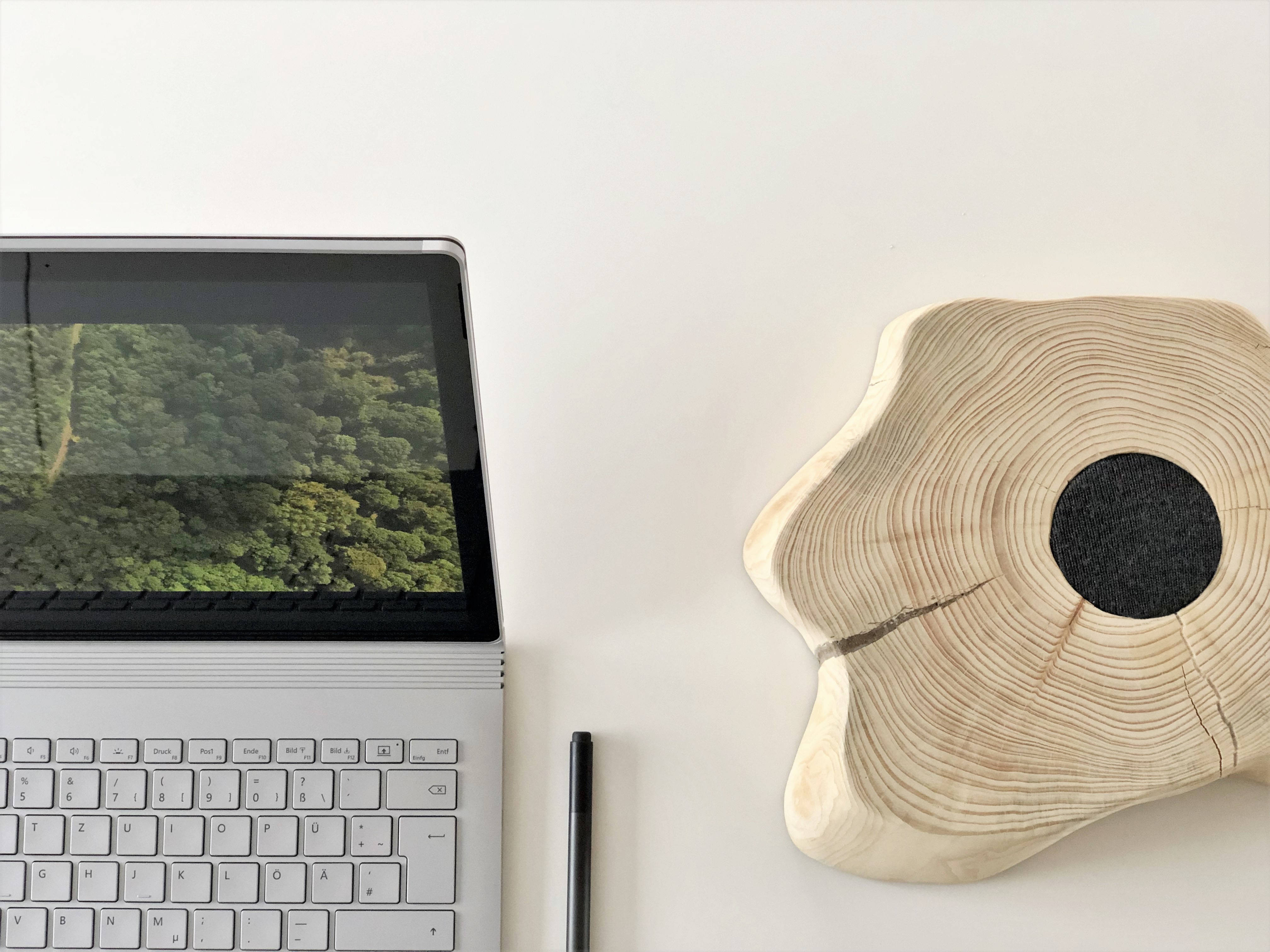 Surface Book 3 ที่ทันสมัยและเรียบหรู วอลเปเปอร์