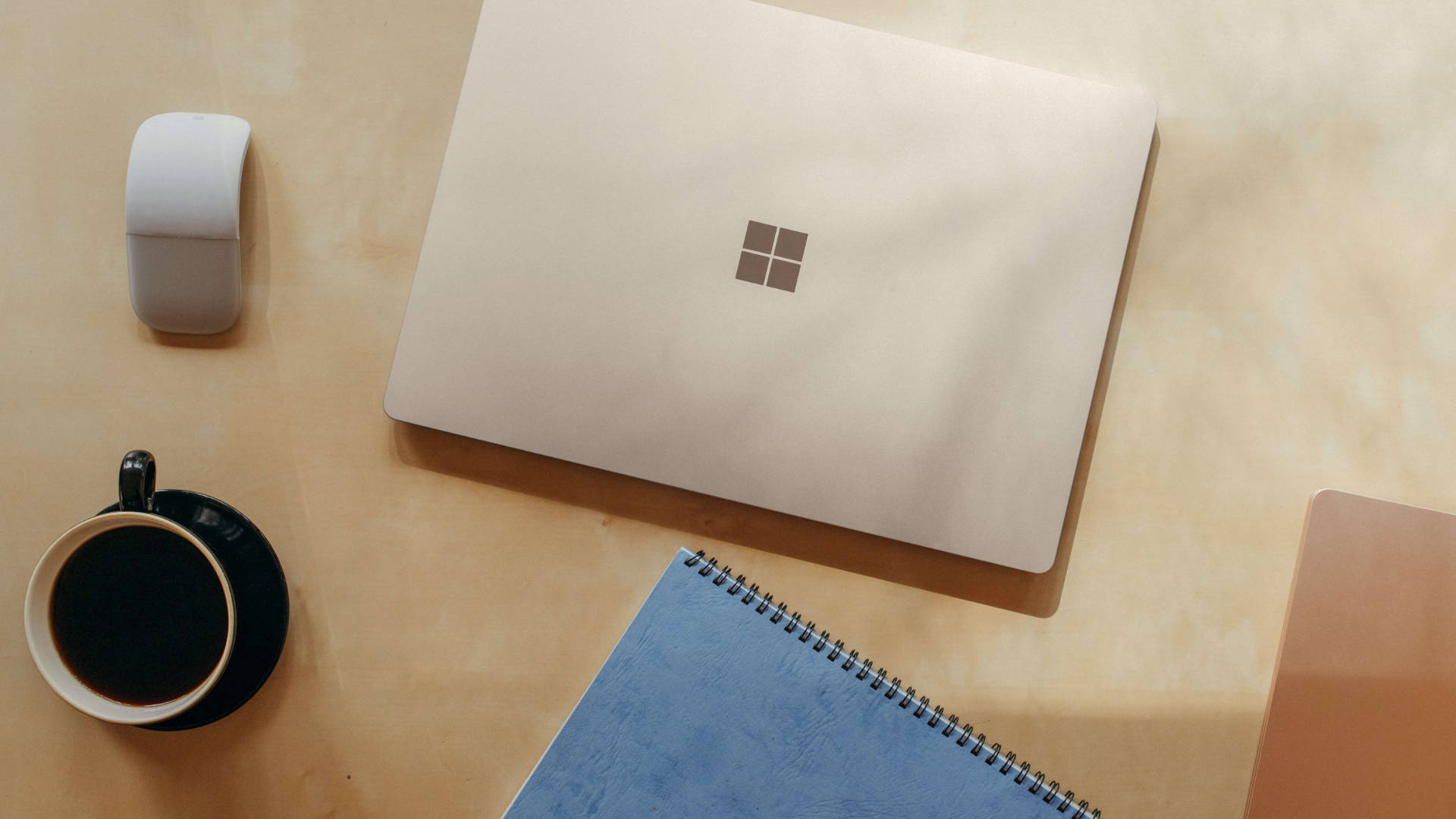 Surface Pro กระจาย วอลเปเปอร์