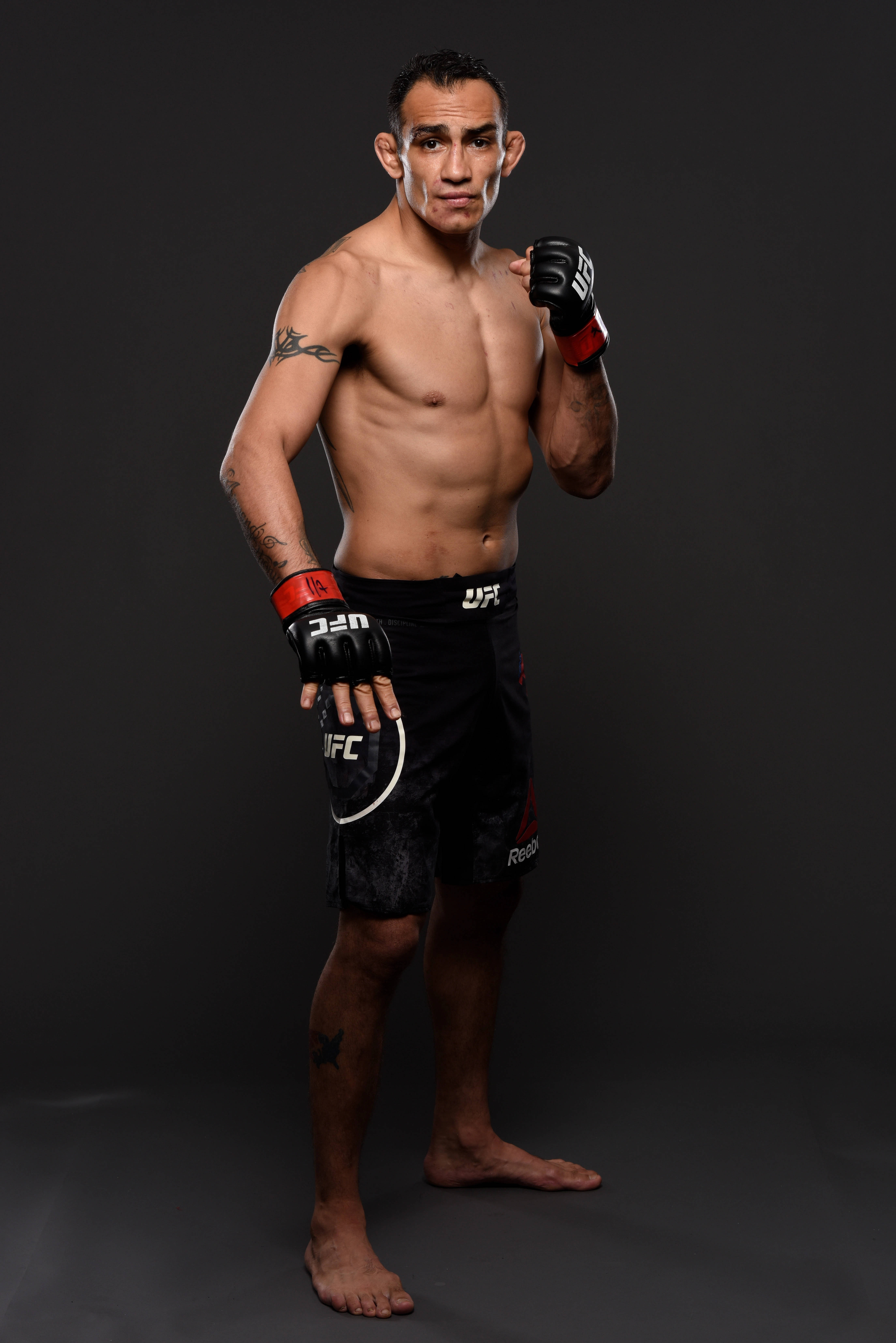 Tony Ferguson เต็มตัว วอลเปเปอร์