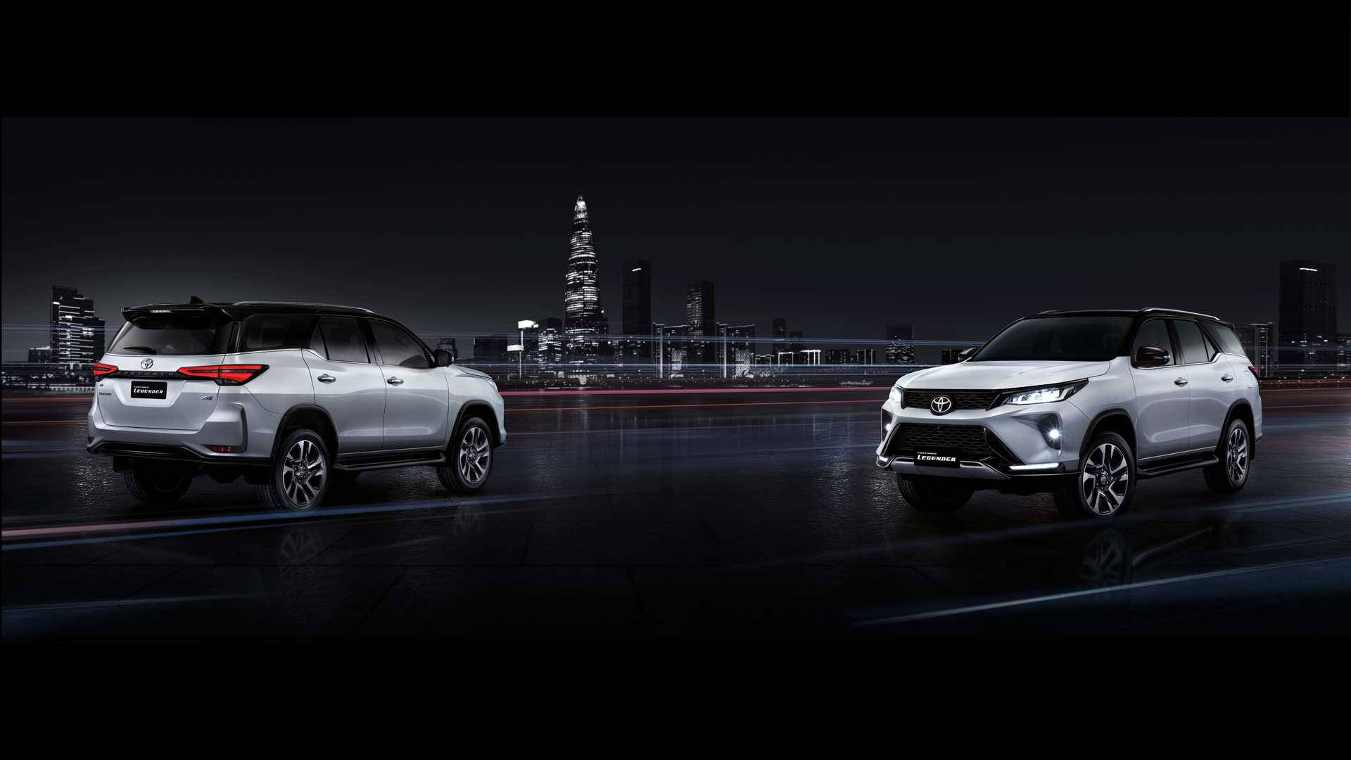 Toyota Fortuner 2021 รุ่น Legender วอลเปเปอร์