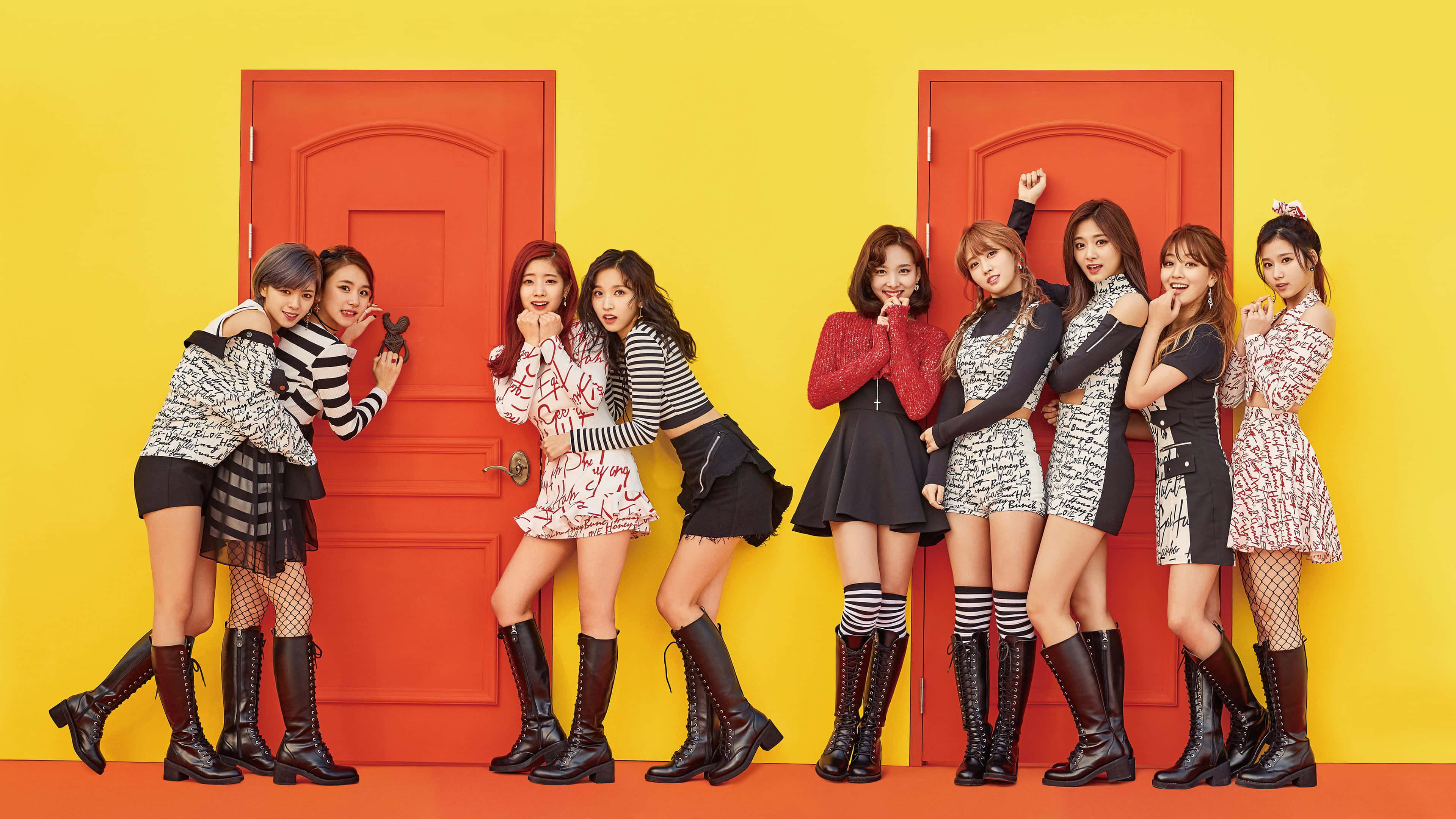 ช่วงเวลาสุดสะกดกับวงเคป๊อป Twice วอลเปเปอร์