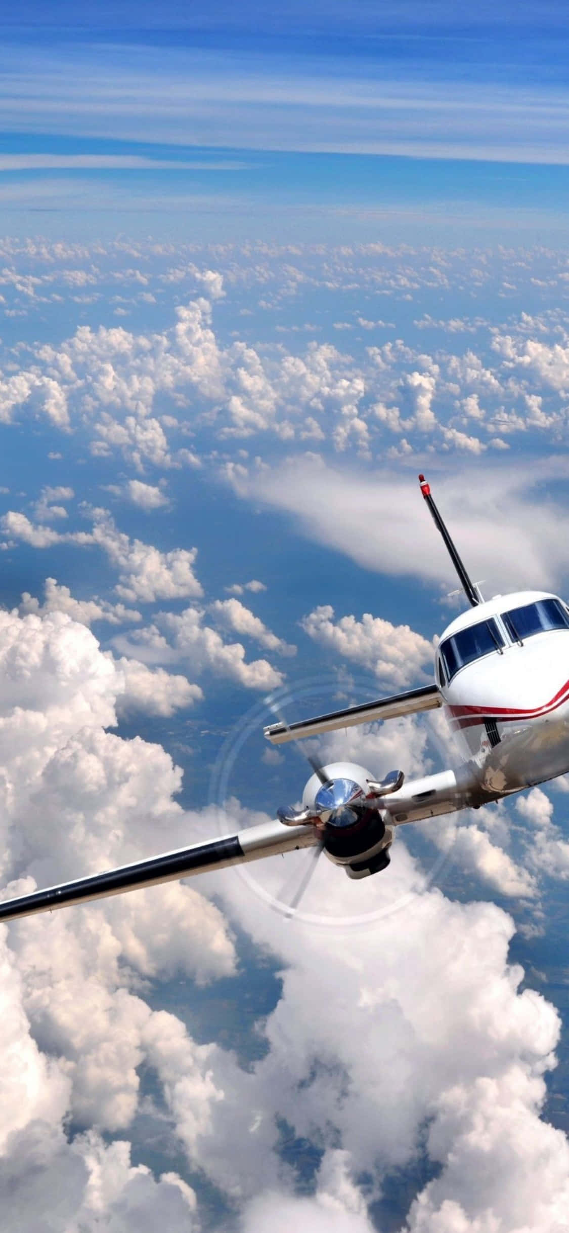 การผจญภัยสุดตื่นเต้นรอคุณกับ iPhone Xs และ Microsoft Flight Simulator วอลเปเปอร์