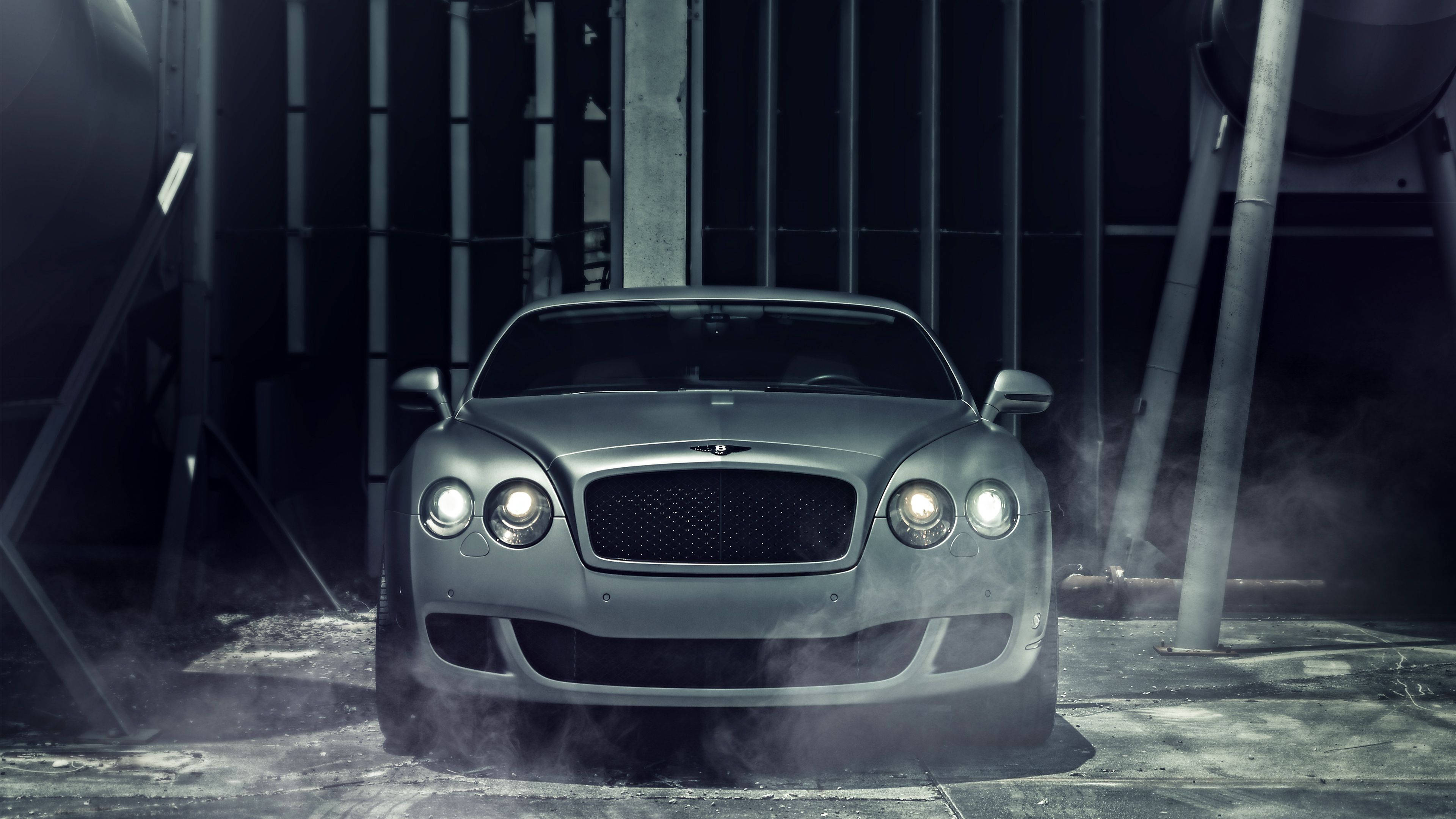 ความหรูหราไร้ขนบ - Bentley สีด้านโดย Vellano MC Customs วอลเปเปอร์