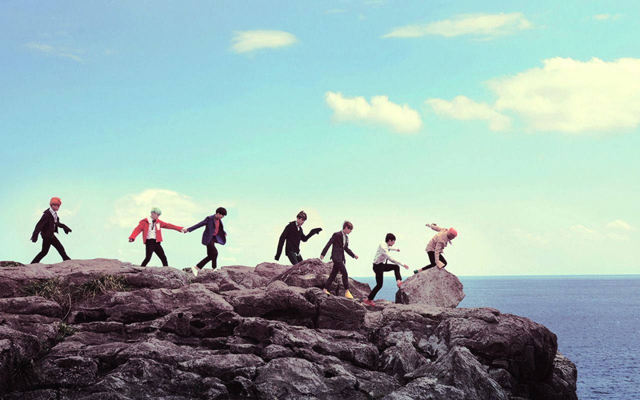 ชายฝั่งหน้าผาสุดสวย BTS วอลเปเปอร์