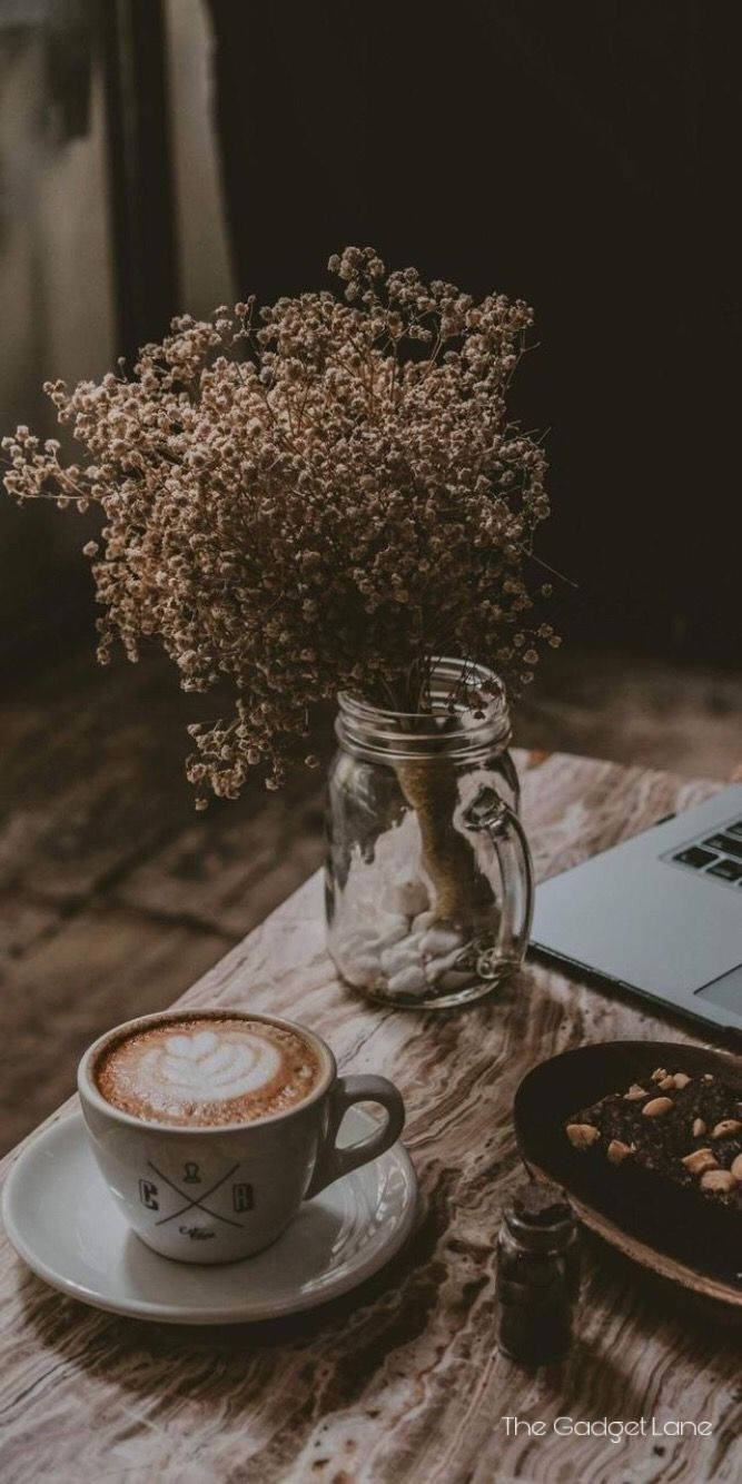 ดอกไม้และกาแฟสไตล์วินเทจ วอลเปเปอร์