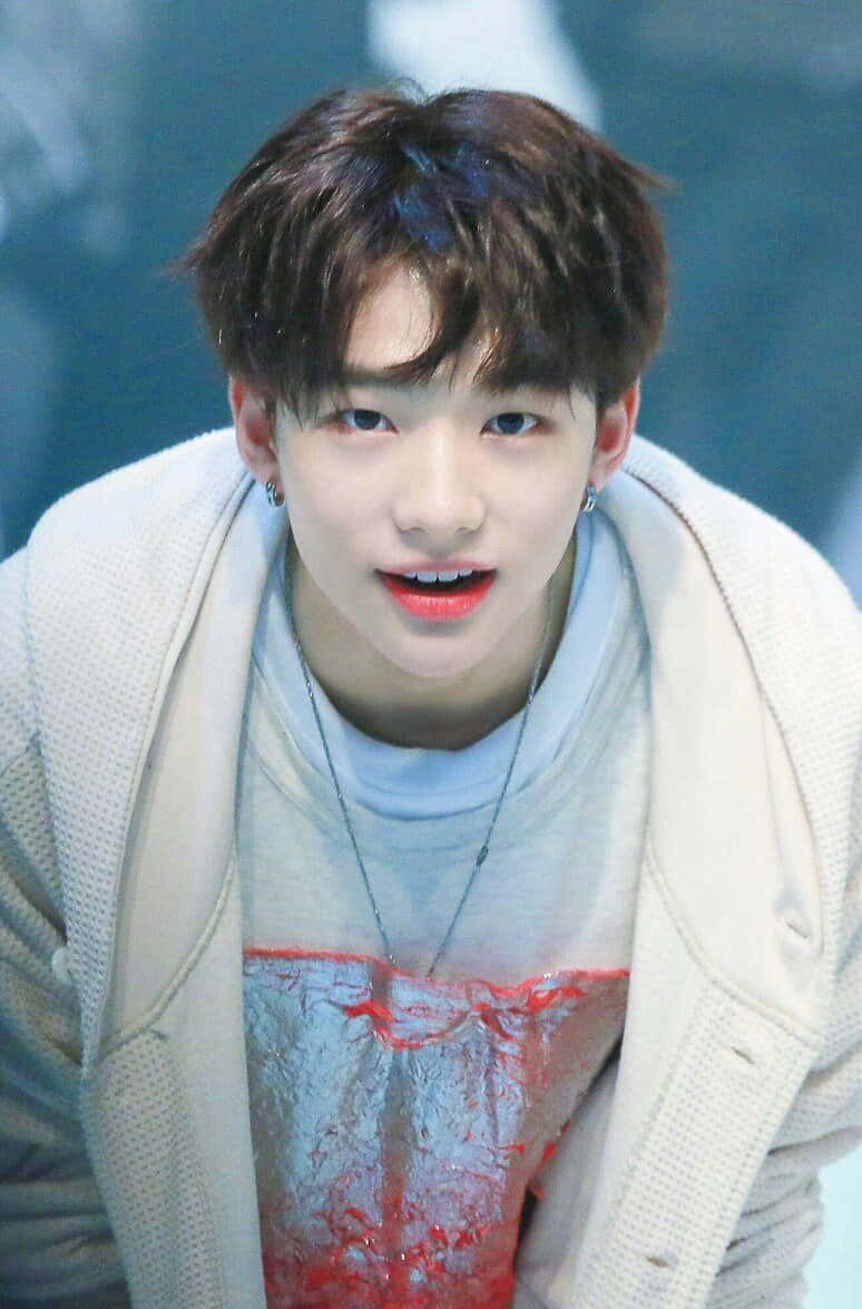 นักร้องเกาหลีใต้ ฮยอนจิน ลุคสุดเท่ วอลเปเปอร์