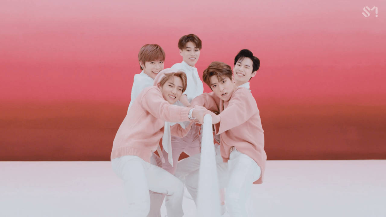 พนักงาน NCT Computer ร่วมแข่งขันชักเย่อ วอลเปเปอร์
