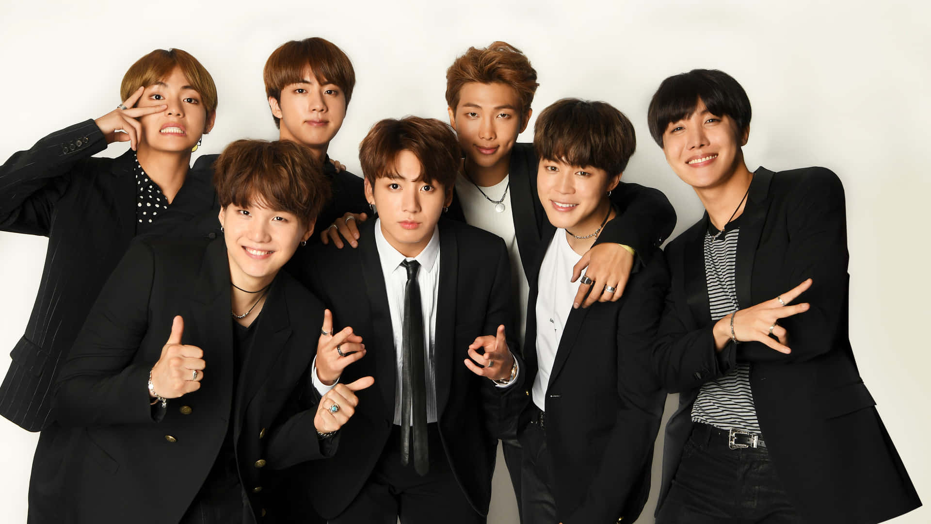 พื้นหลัง BTS วอลเปเปอร์