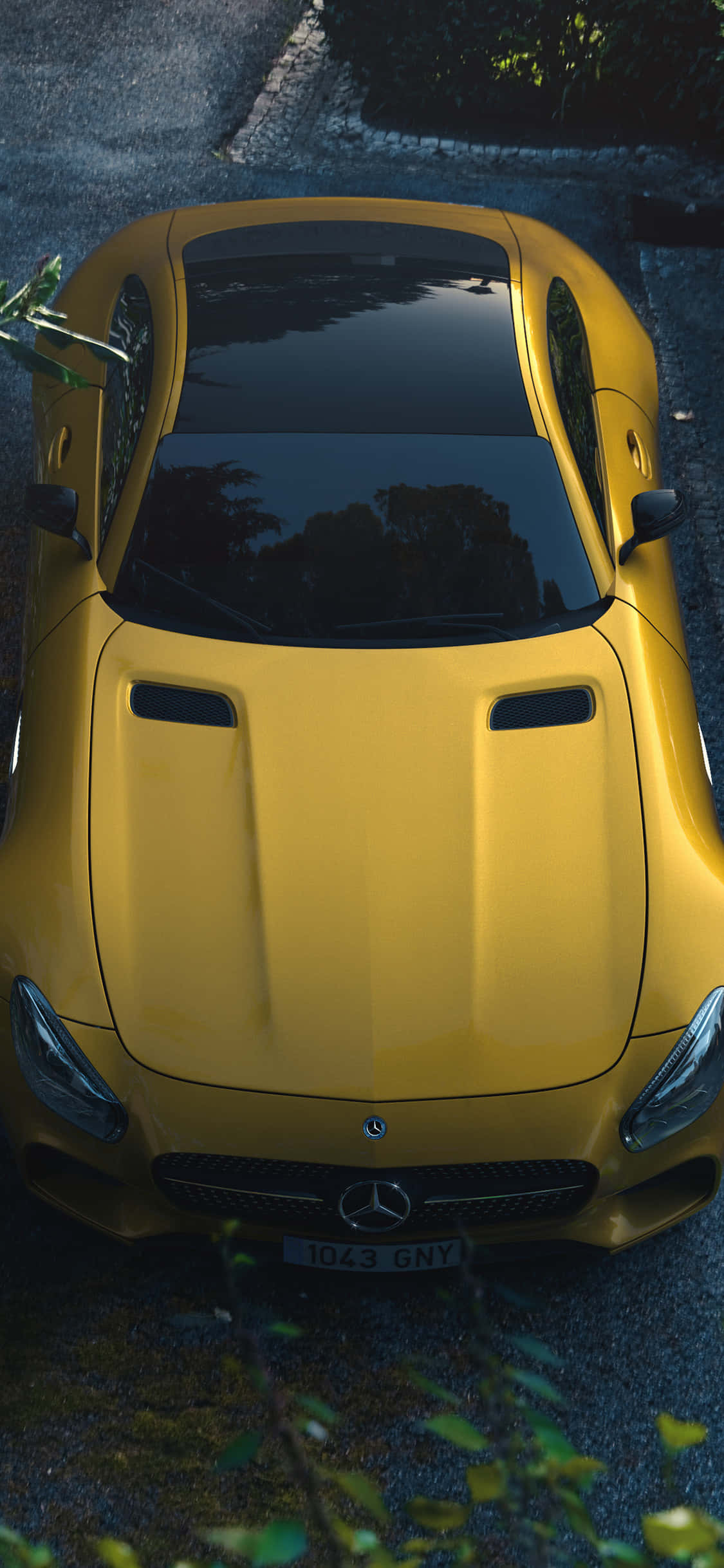พื้นหลัง iPhone X AMG GT-R สีเหลือง AMG GT วอลเปเปอร์
