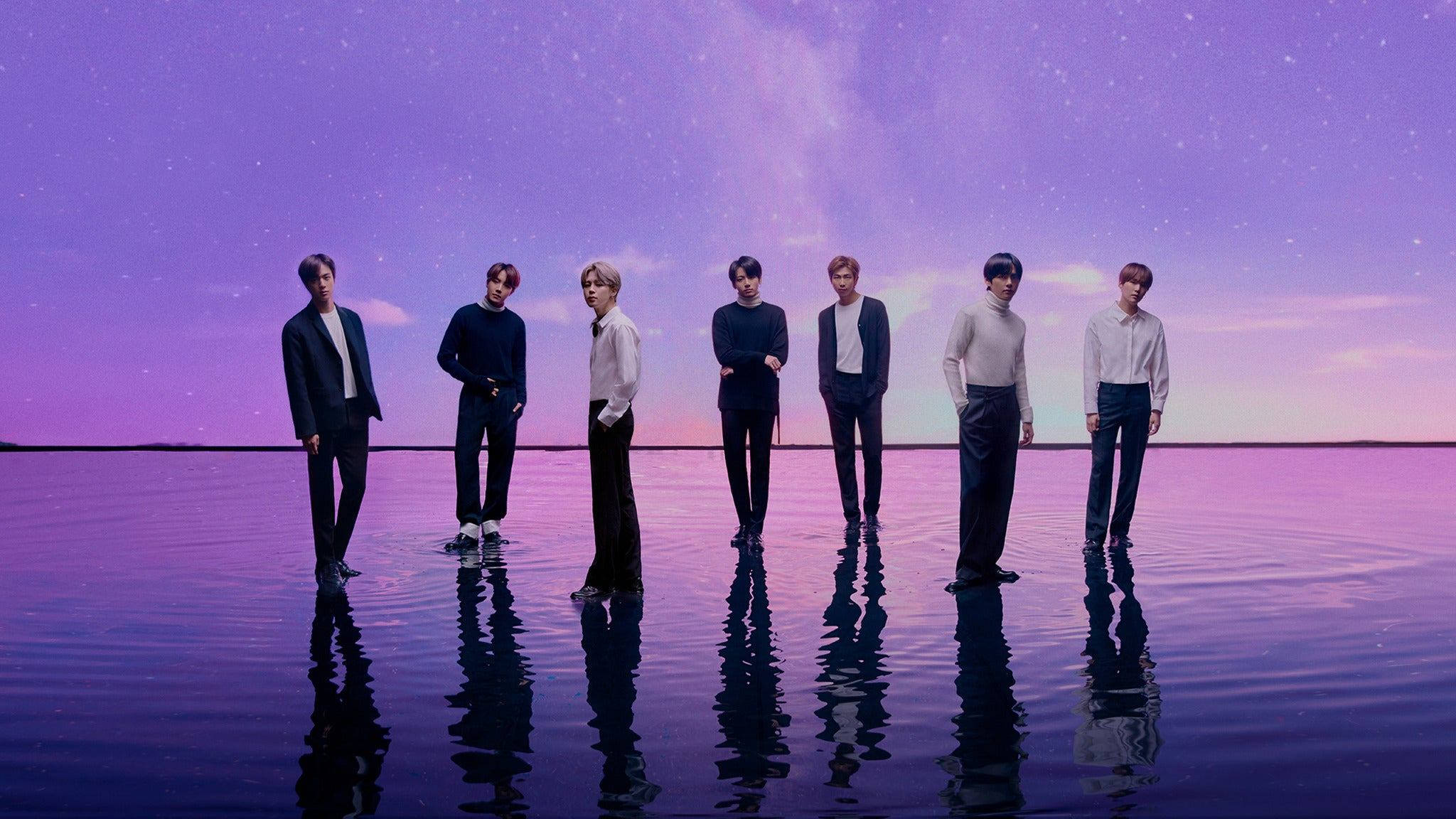 ภาพสะท้อนสีม่วงสวยงามของ BTS วอลเปเปอร์